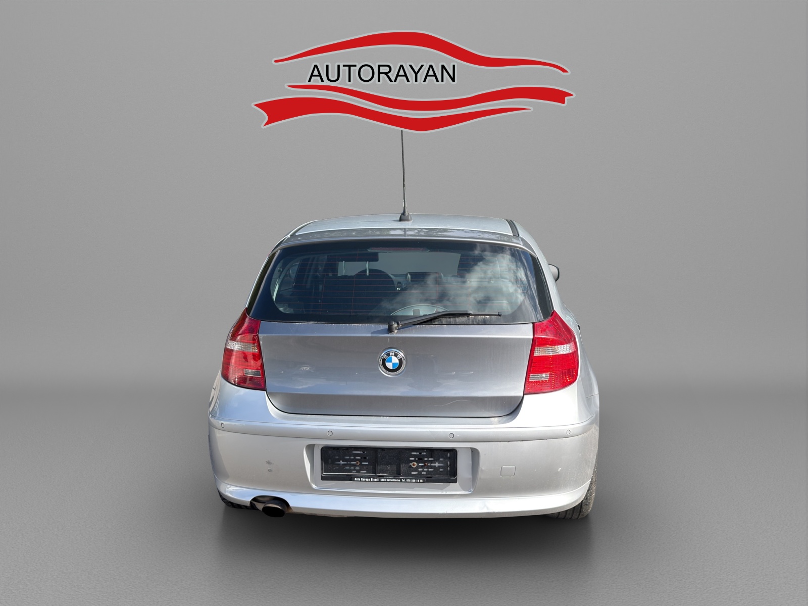 BMW 118i-image-3
