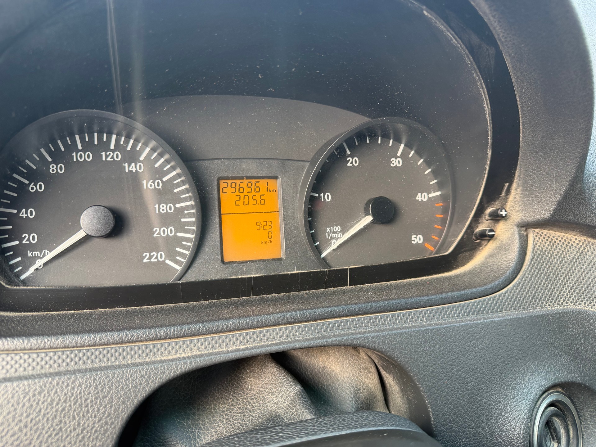 MERCEDES-BENZ Vito 113 CDI Blue Efficiency EL 4Matic A-image-6