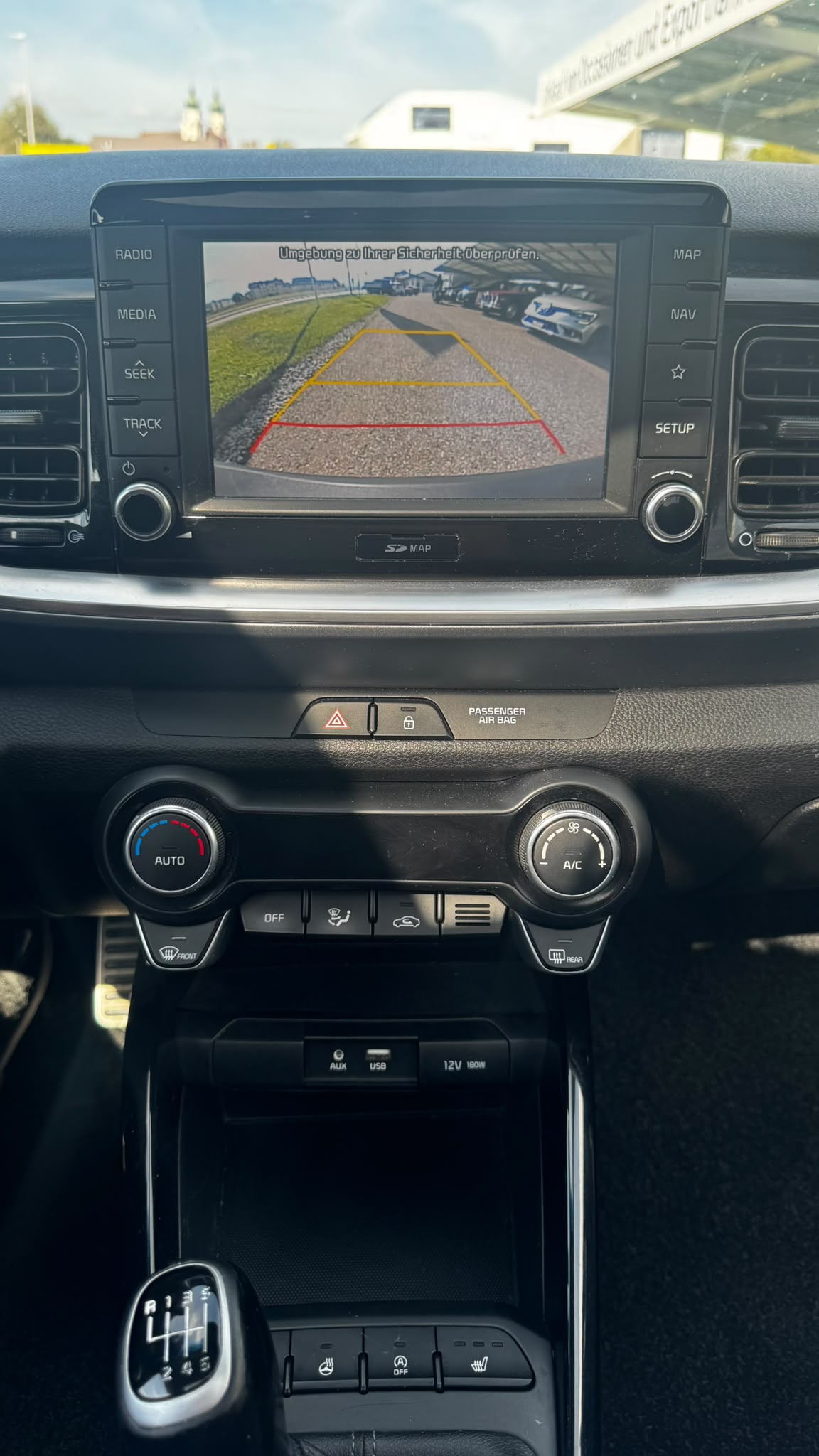 KIA Stonic 1.0 T-GDi-image-8