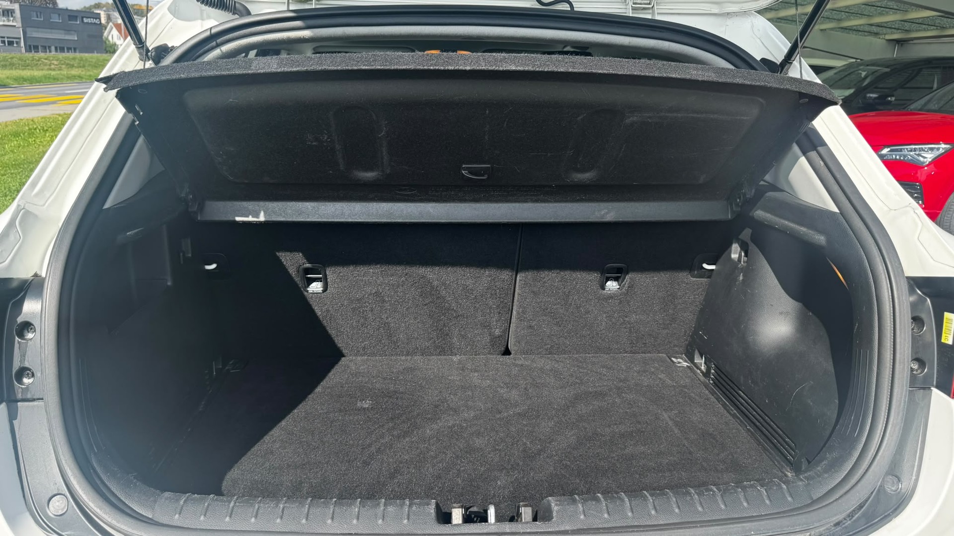 KIA Stonic 1.0 T-GDi-image-11