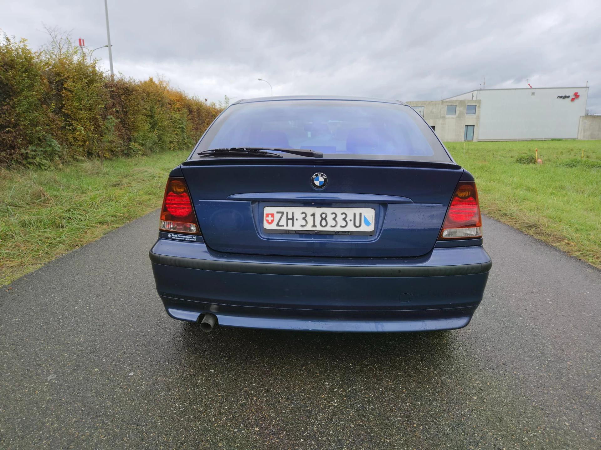 BMW 316ti-image-4