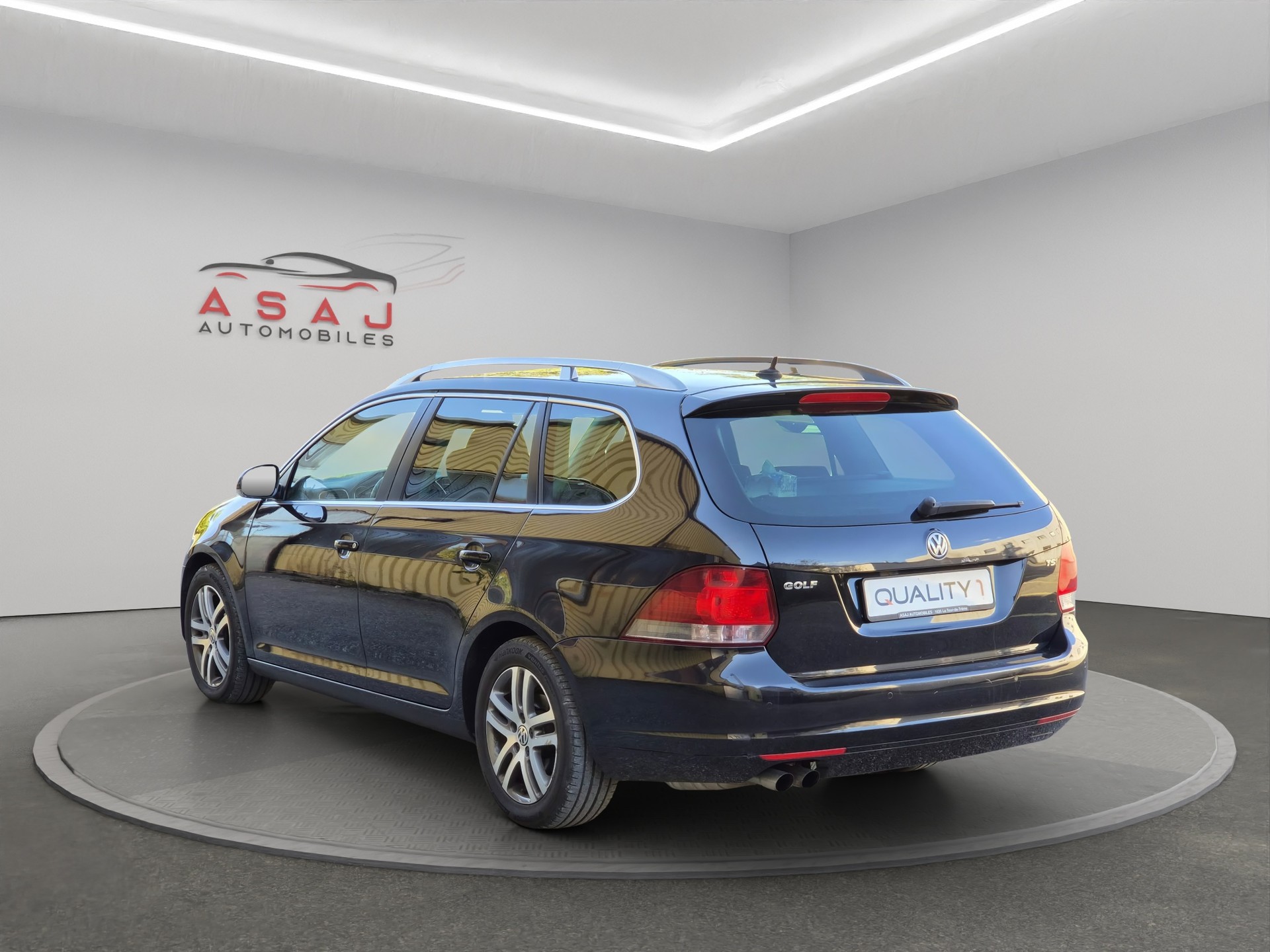 VW Golf Variant 1.4 TSI Comfortline DSG-image-4