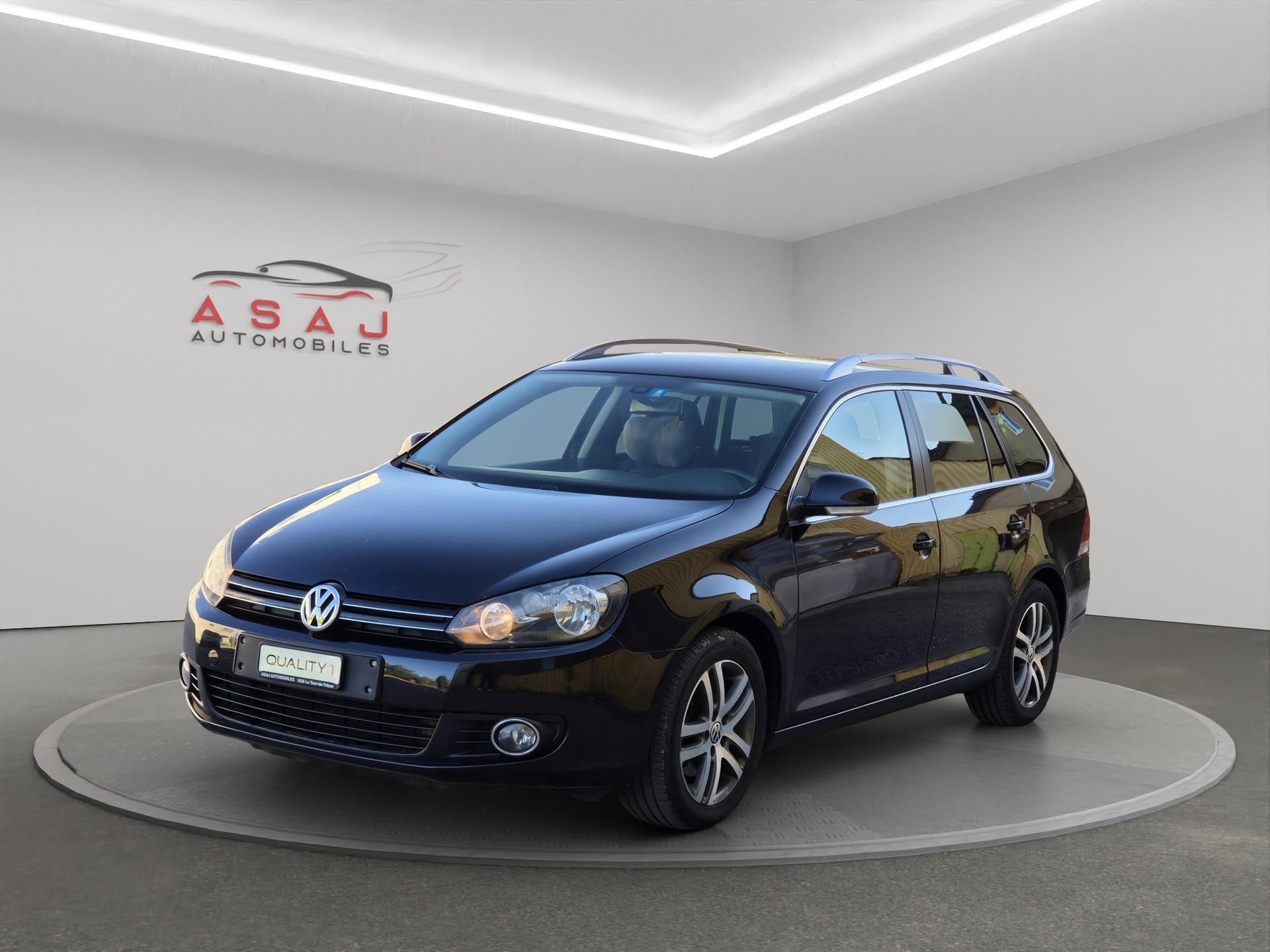 VW Golf Variant 1.4 TSI Comfortline DSG-image-2