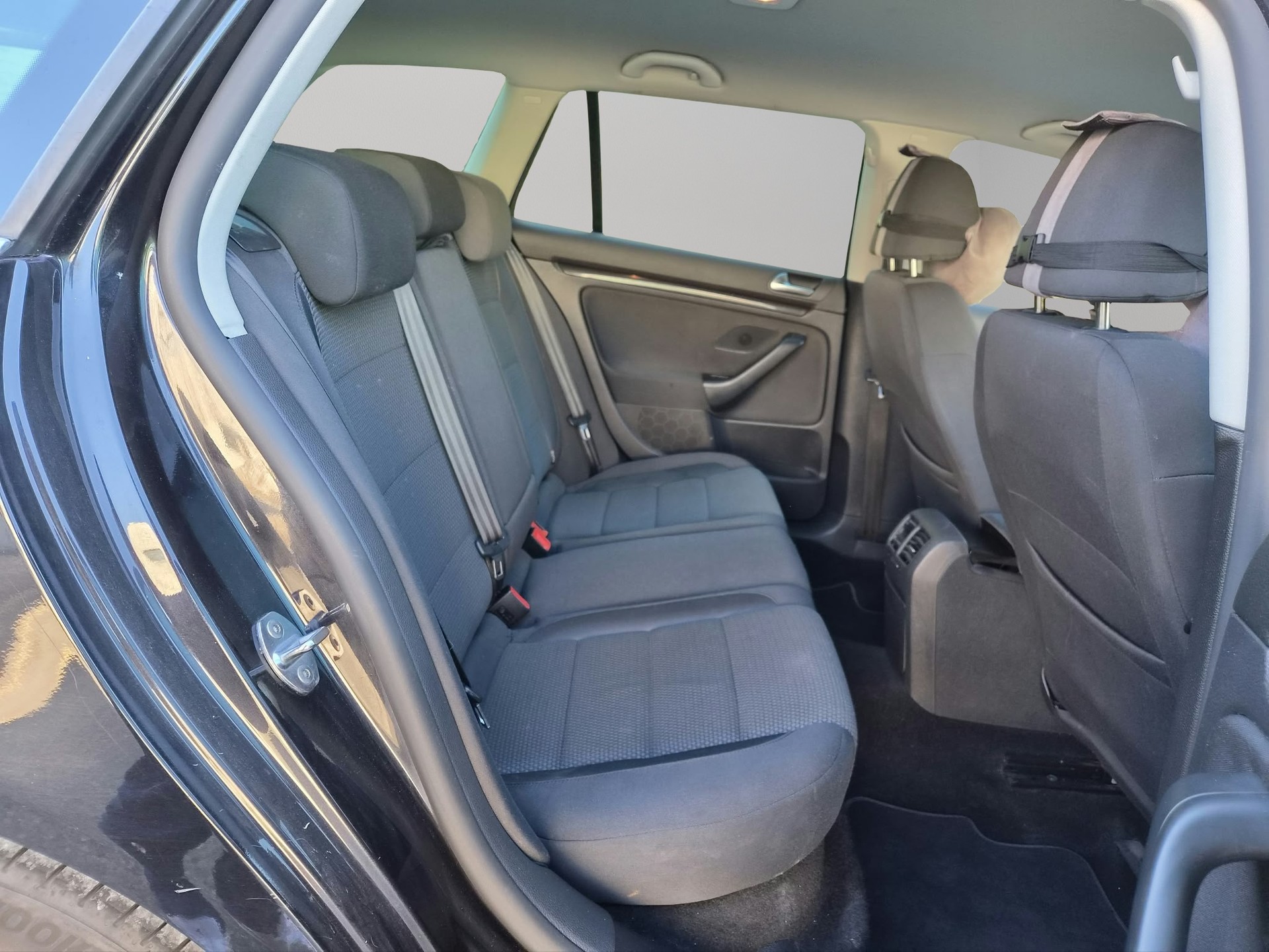 VW Golf Variant 1.4 TSI Comfortline DSG-image-14
