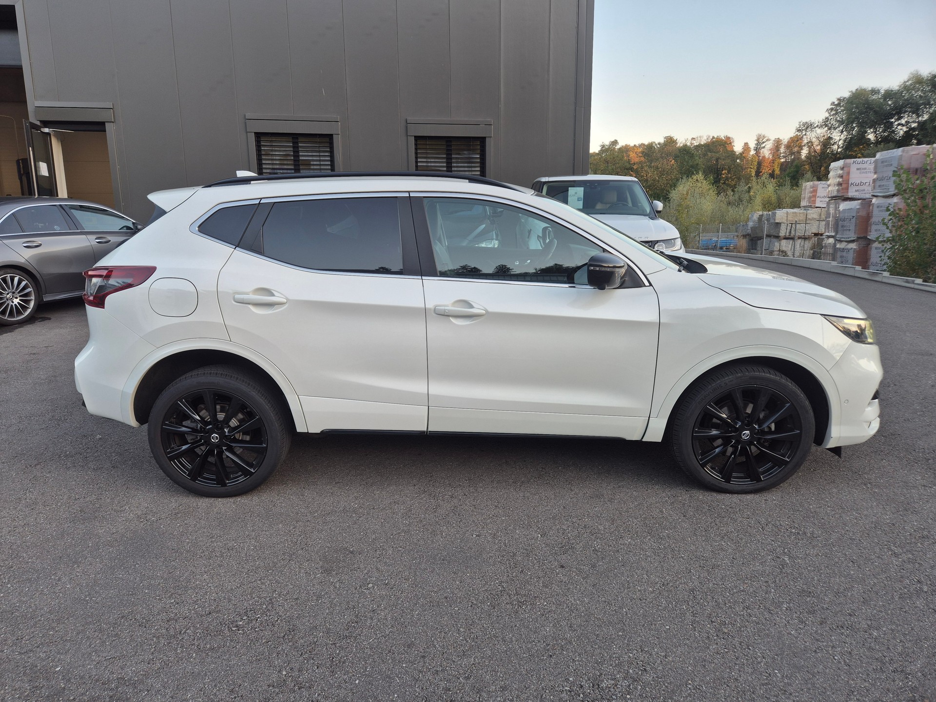 NISSAN Qashqai 1.7 dCi tekna Xtronic ALL-MODE 4x4-image-2