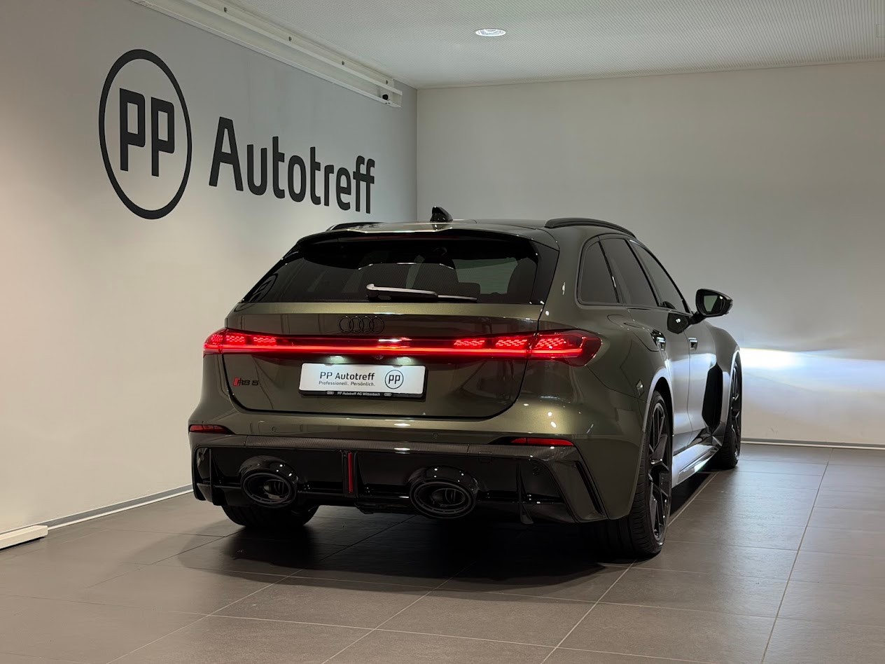 AUDI RS 5 Avant TFSI 470 kW Tiptronic quattro-image-13