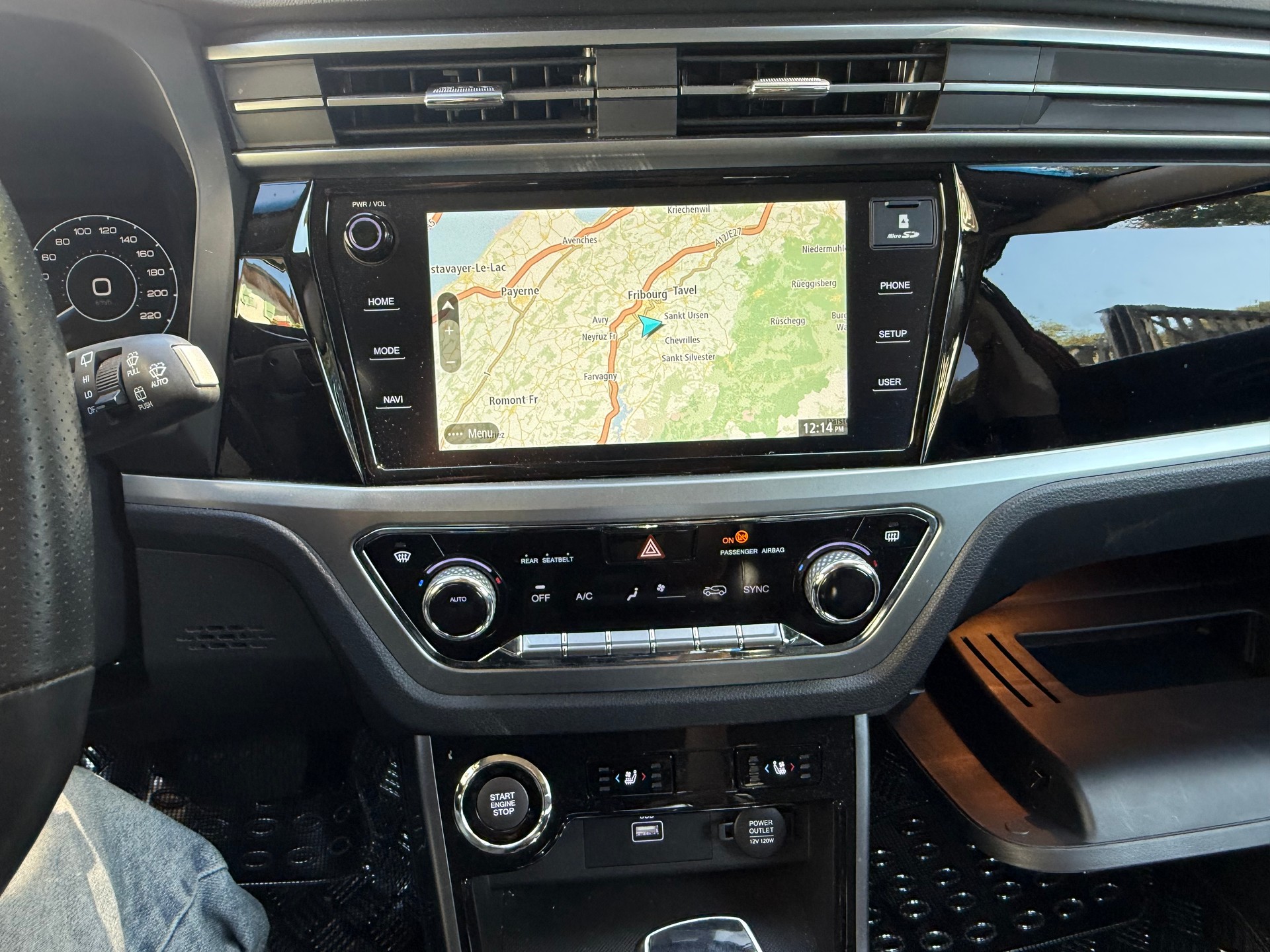 KGM-SsangYong Korando 1.5 T GDI Onyx 4WD Automat-image-27