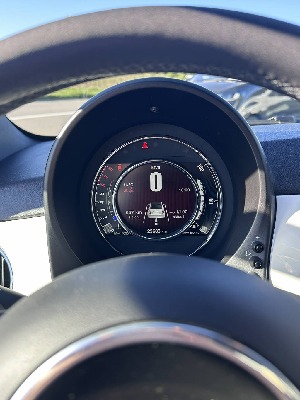 FIAT 500 C 1.0 Hybrid Swiss Edition-image-5