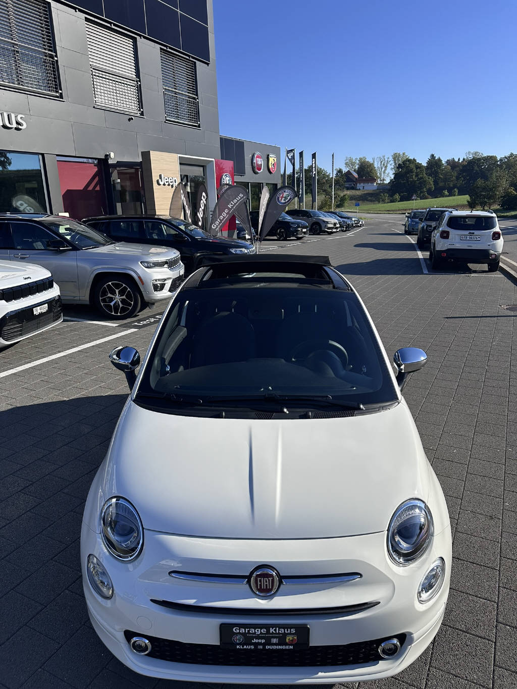 FIAT 500 C 1.0 Hybrid Swiss Edition-image-14