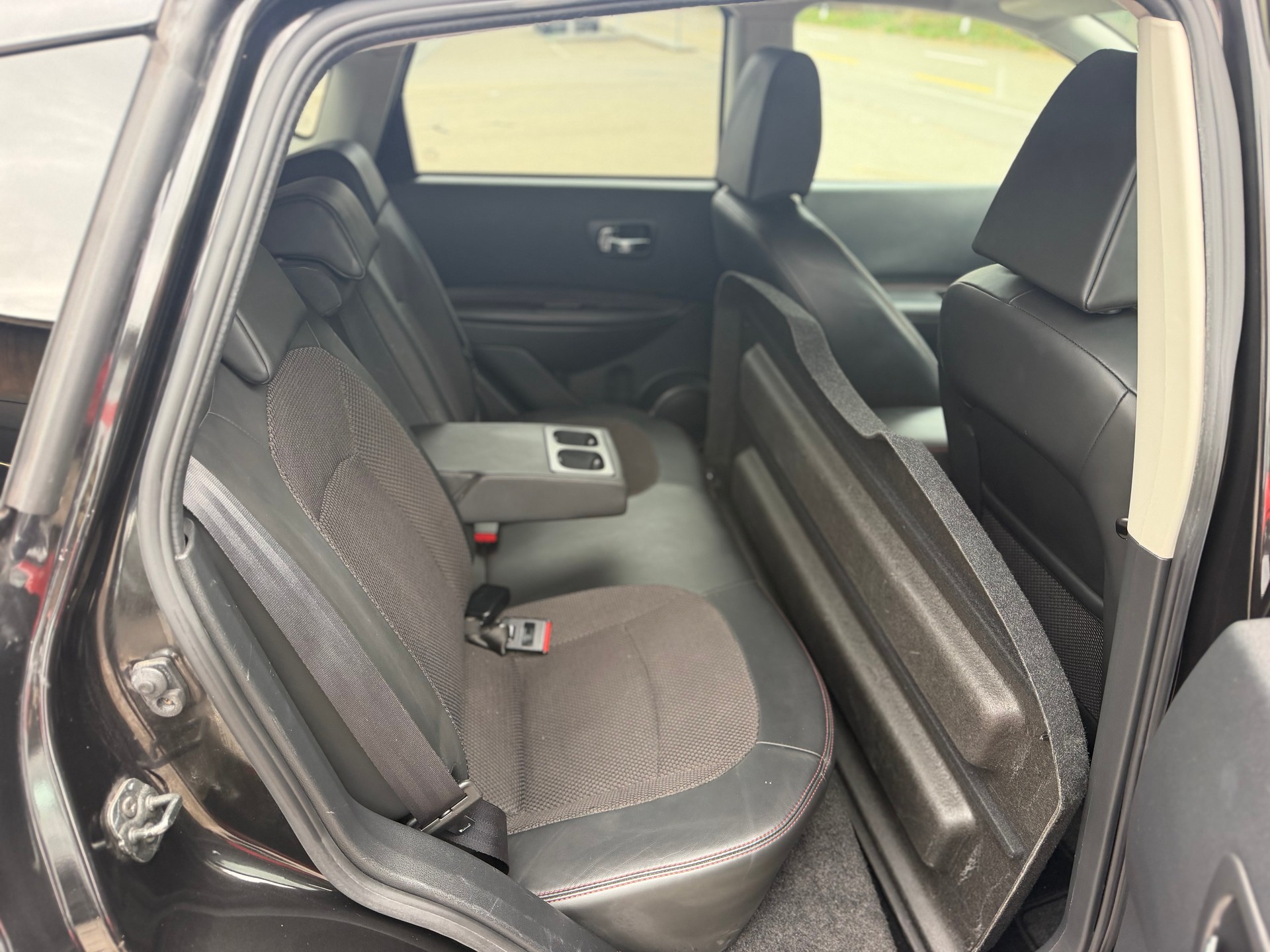 NISSAN Qashqai 2.0 i-Way XTronic CVT-image-9