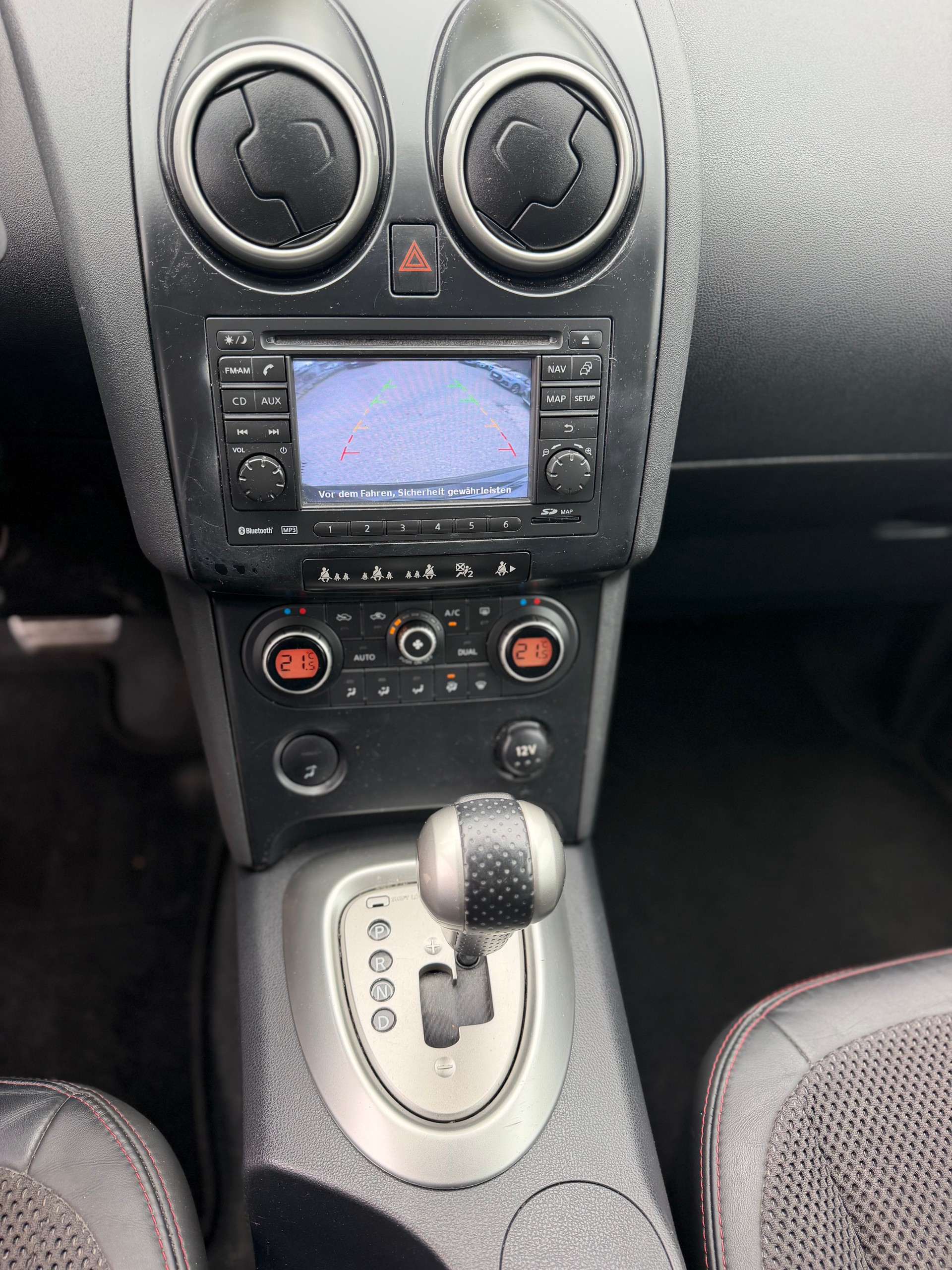 NISSAN Qashqai 2.0 i-Way XTronic CVT-image-15