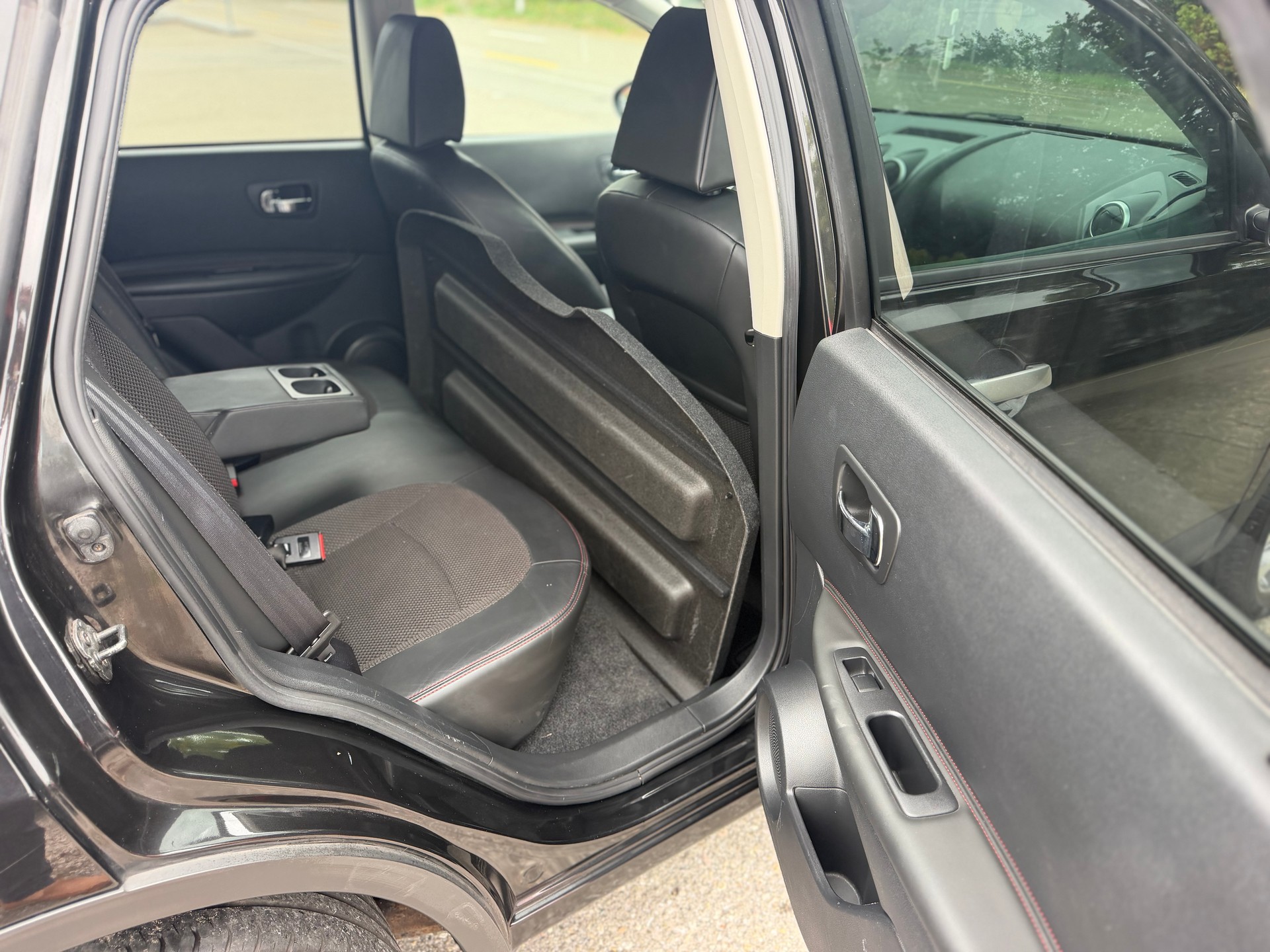 NISSAN Qashqai 2.0 i-Way XTronic CVT-image-8