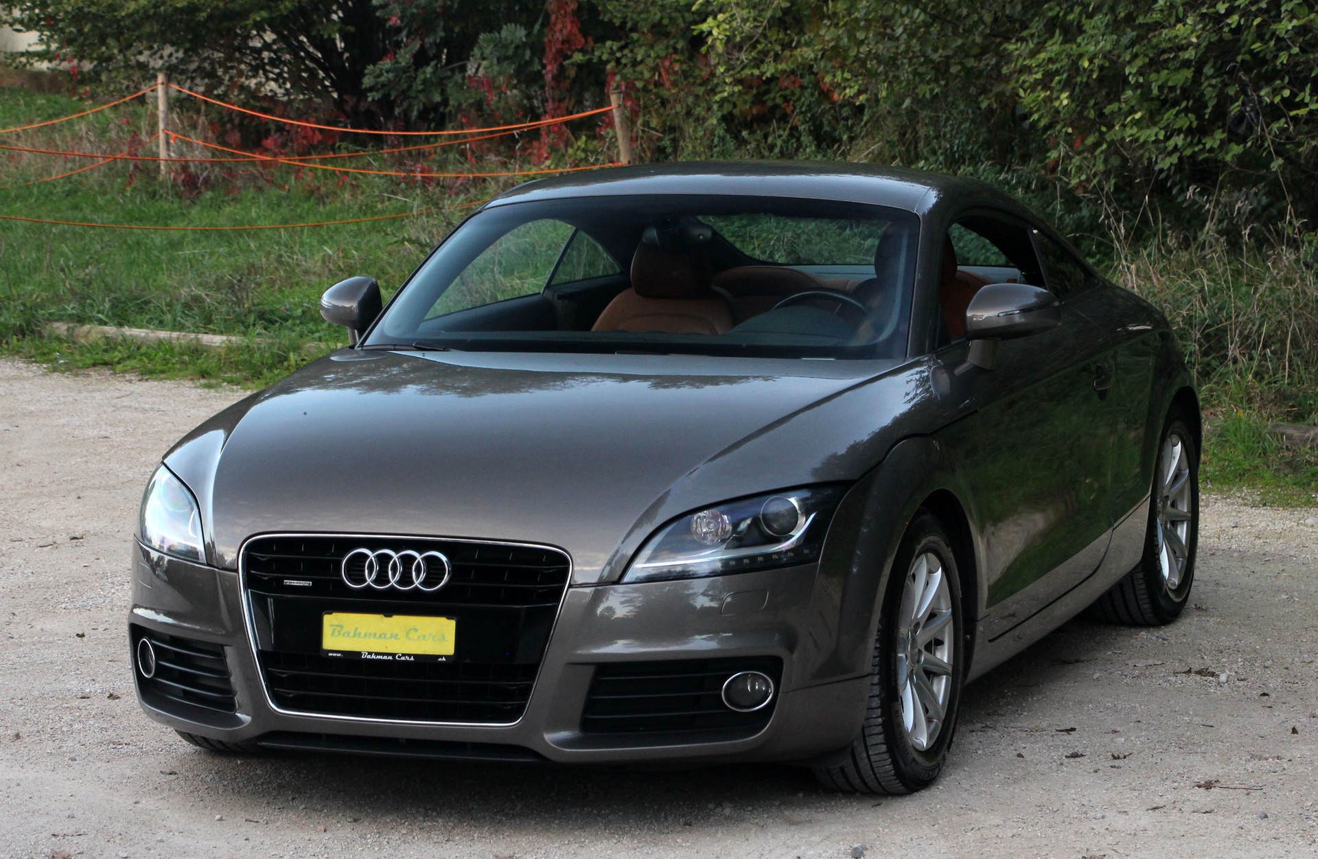 AUDI TT Coupé 2.0 TFSI quattro S-tronic-image-2
