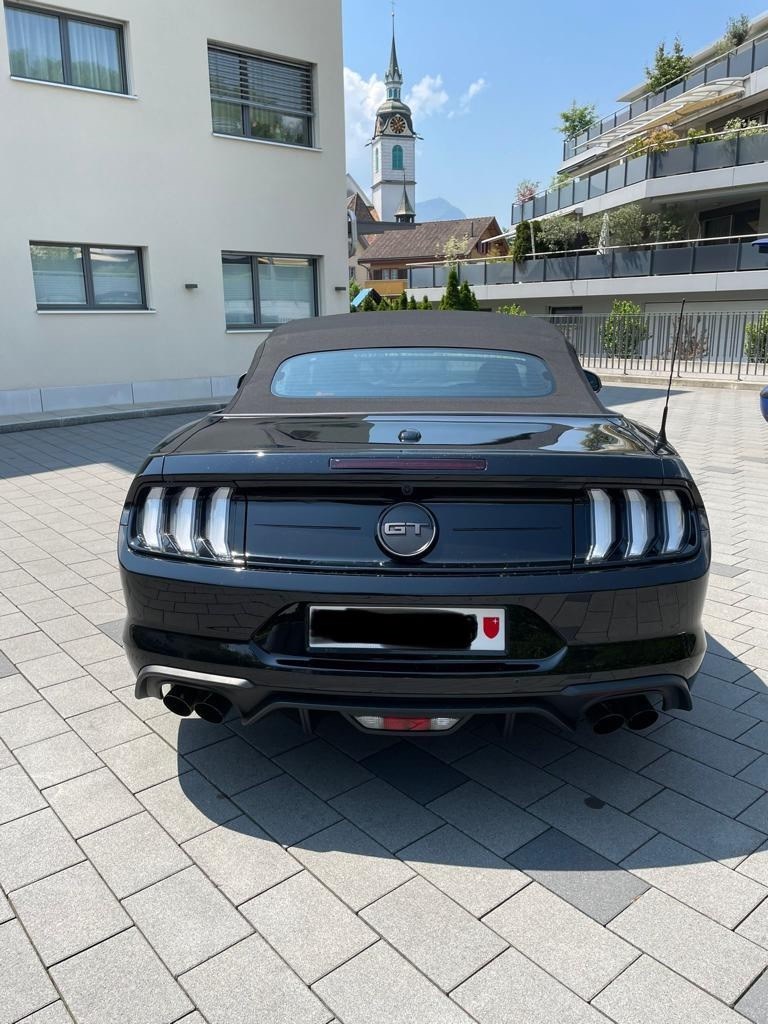 FORD Mustang Convertible 5.0 V8 GT-image-6