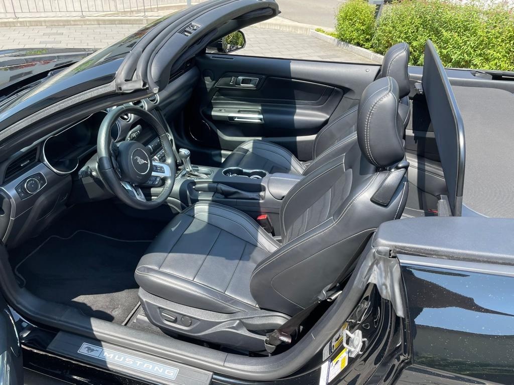 FORD Mustang Convertible 5.0 V8 GT-image-7