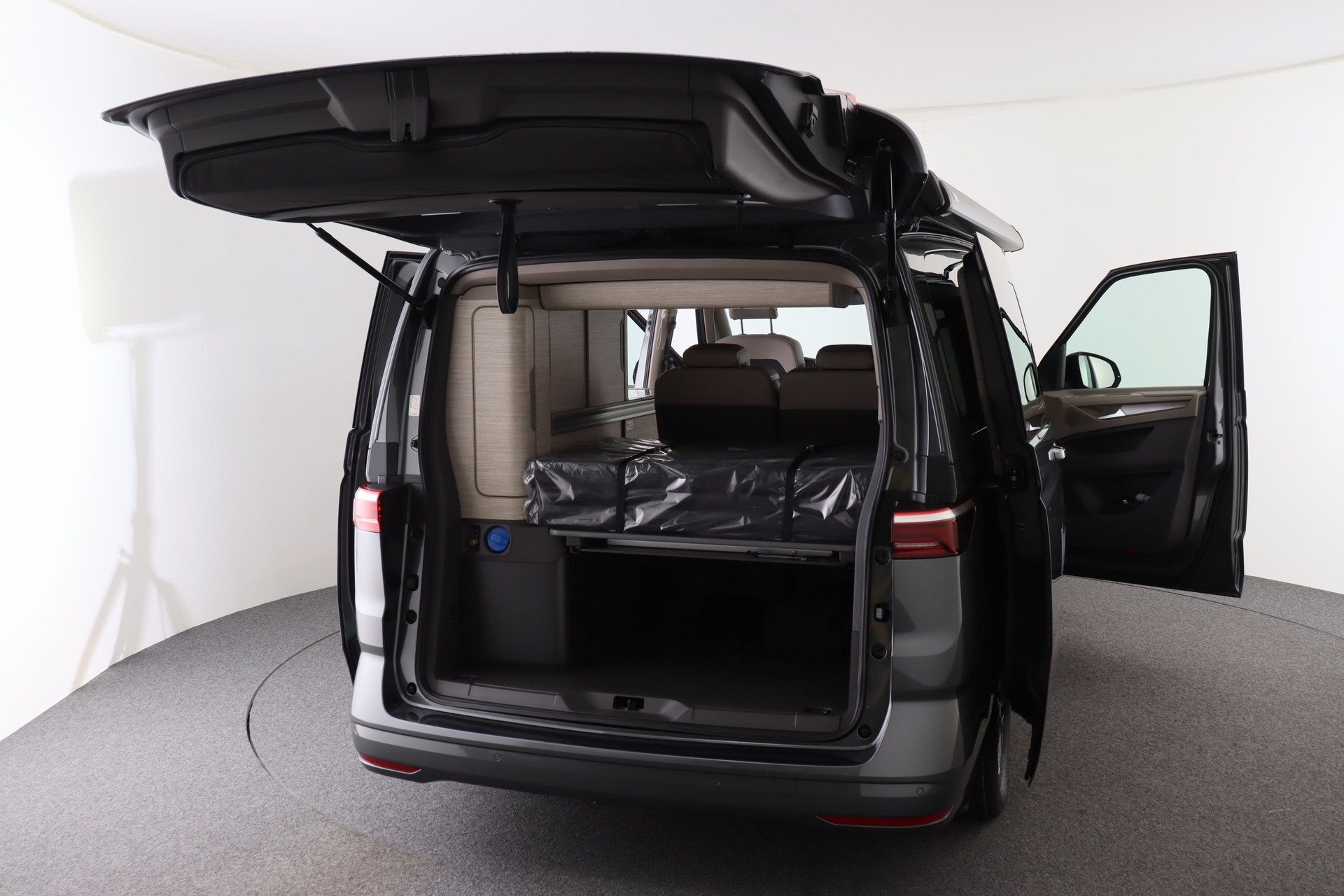 VW California 2.0 TDI Ocean-image-14