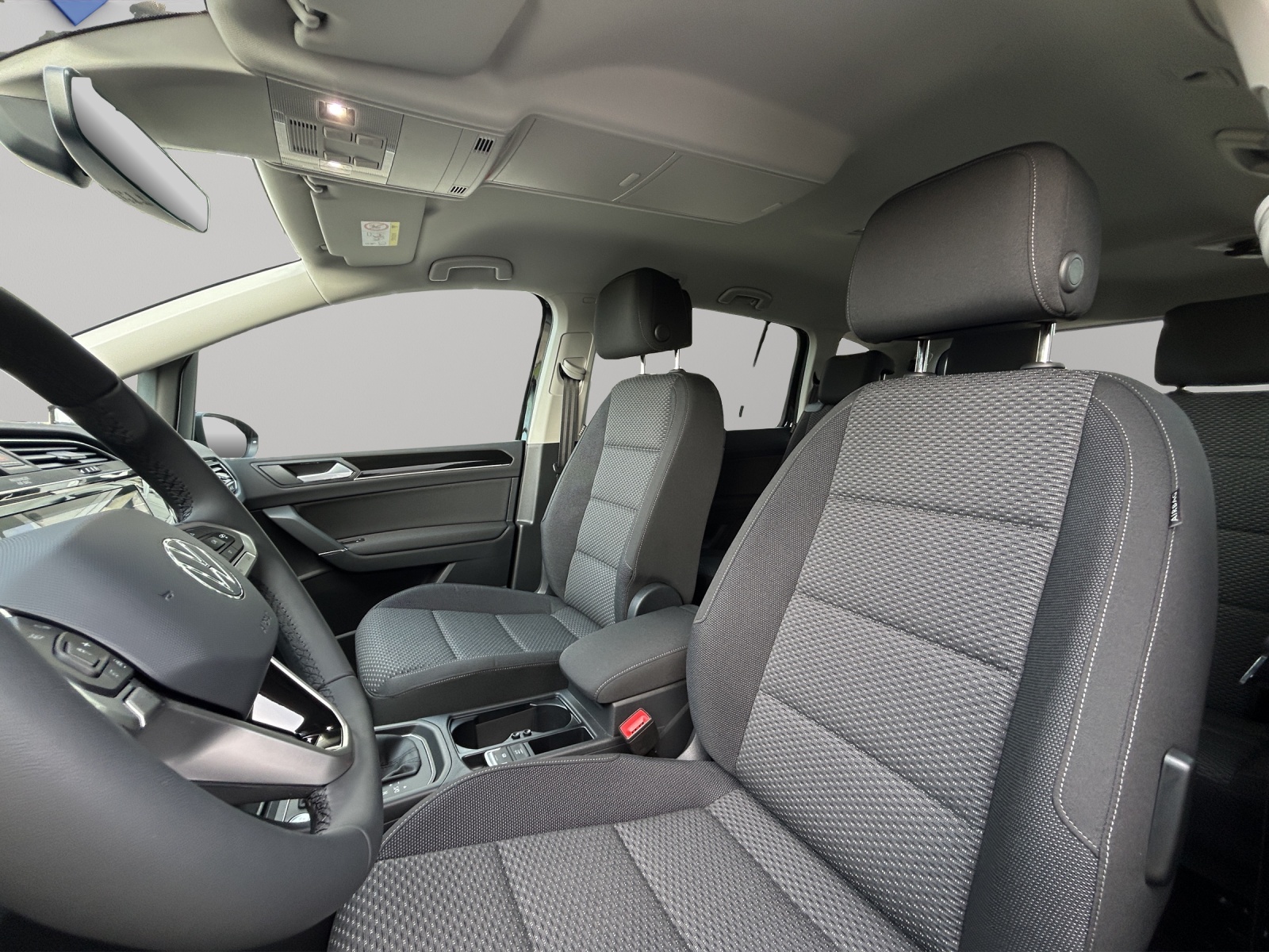 VW Touran 1.5 TSI EVO Comfortline United DSG-image-5