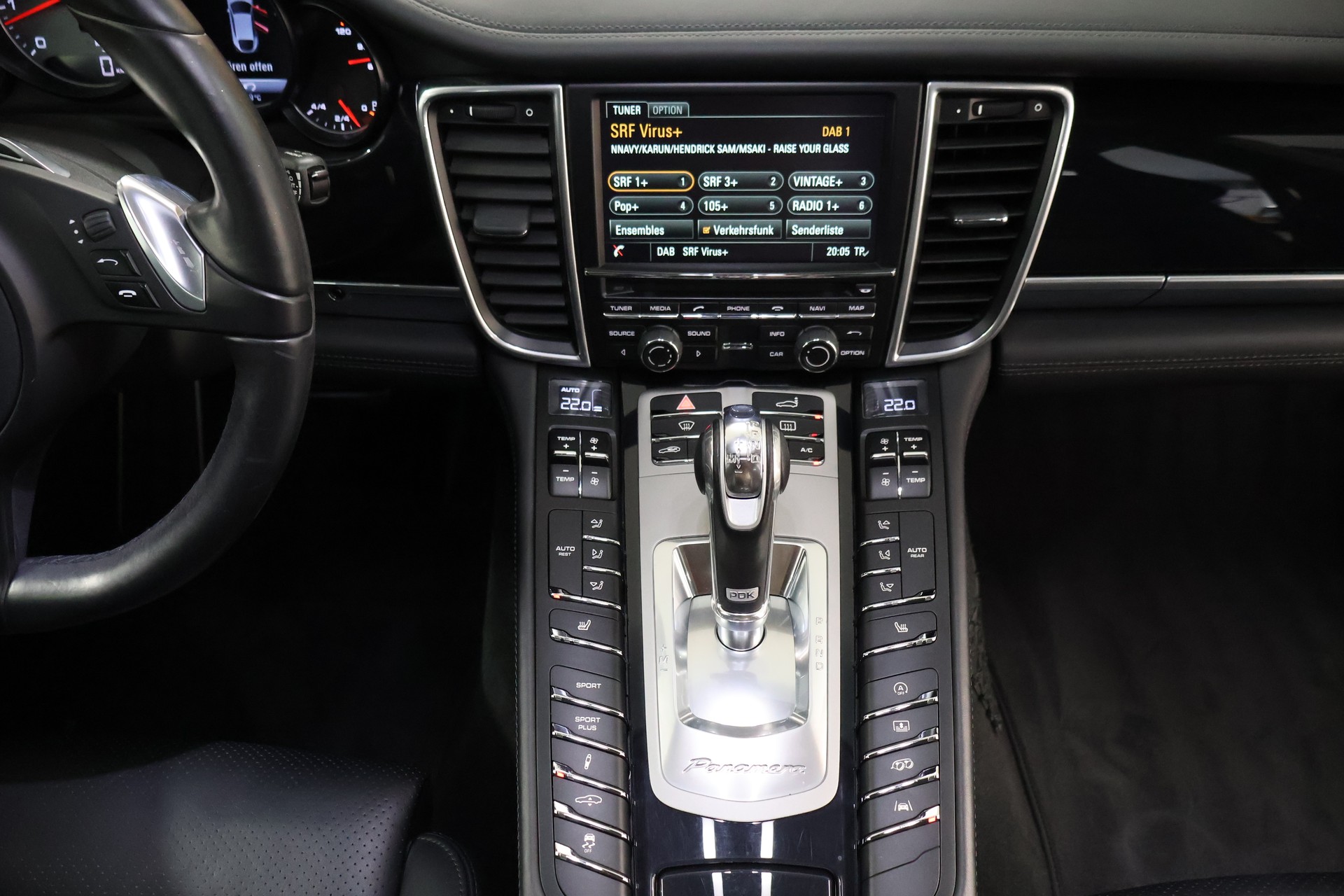 PORSCHE Panamera 4S 3.0 PDK-image-18