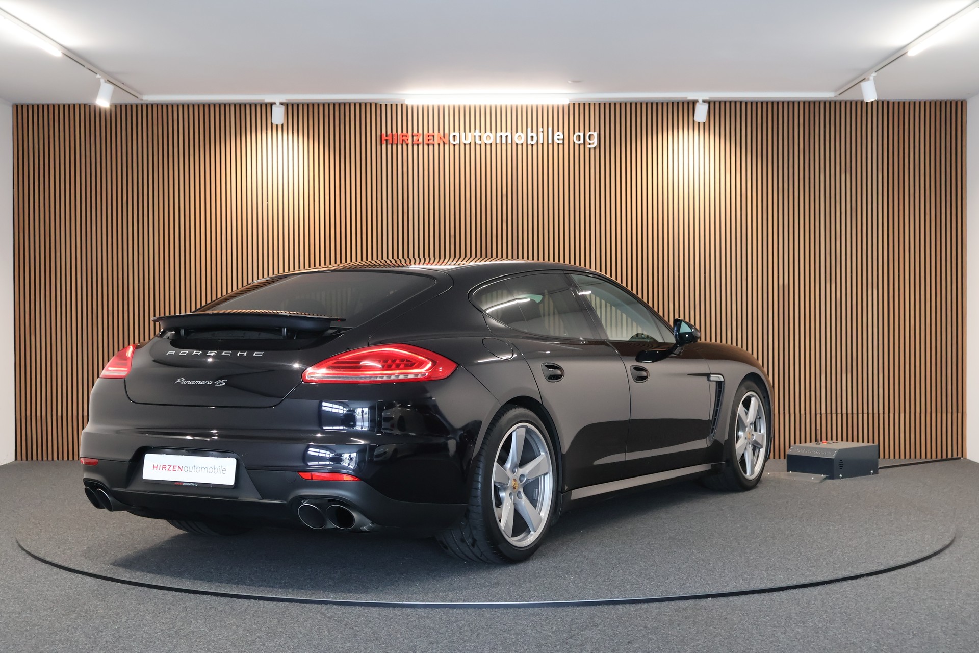 PORSCHE Panamera 4S 3.0 PDK-image-4
