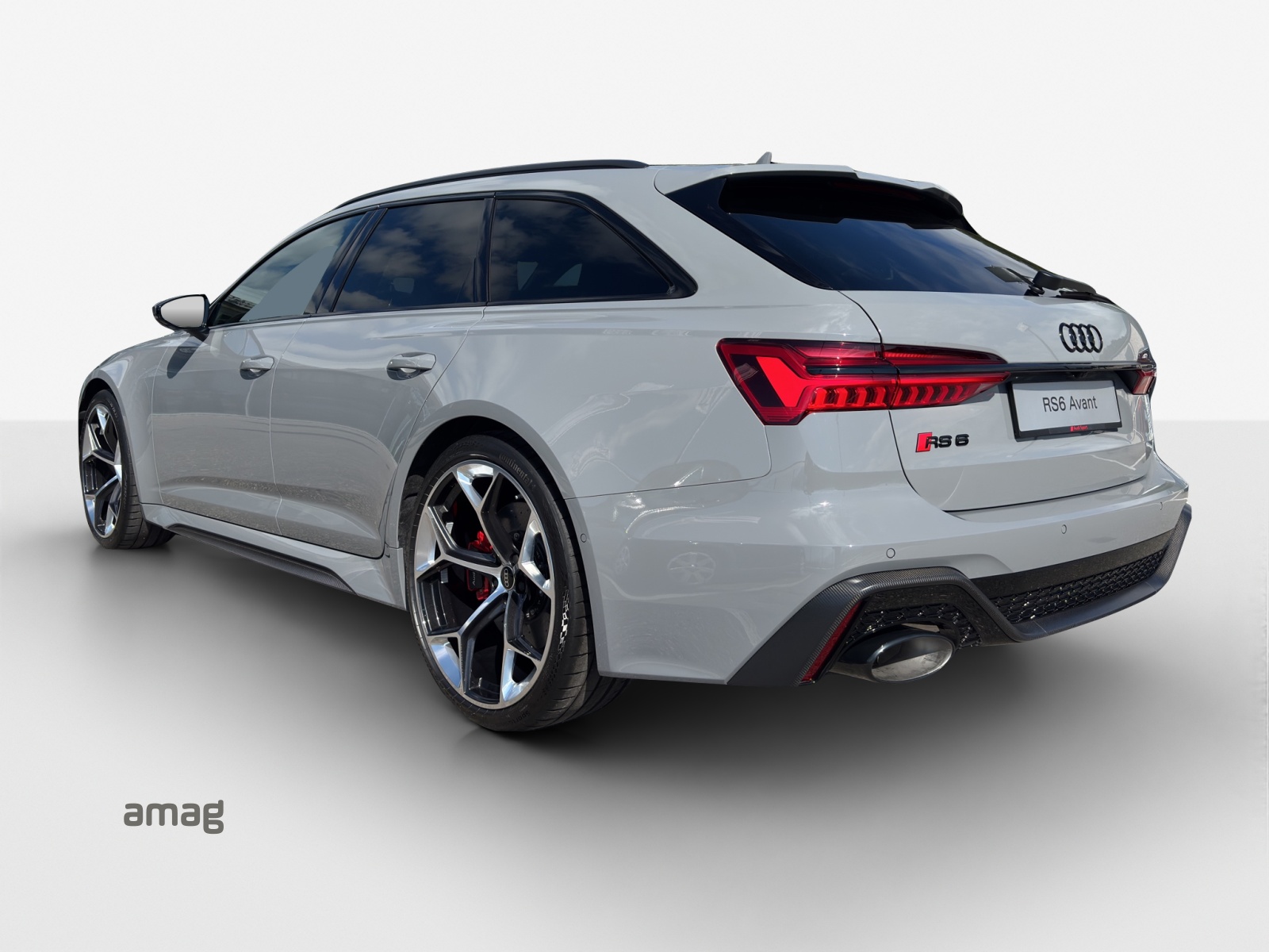 AUDI RS6 Avant 4.0 TFSI V8 Performance quattro-image-2