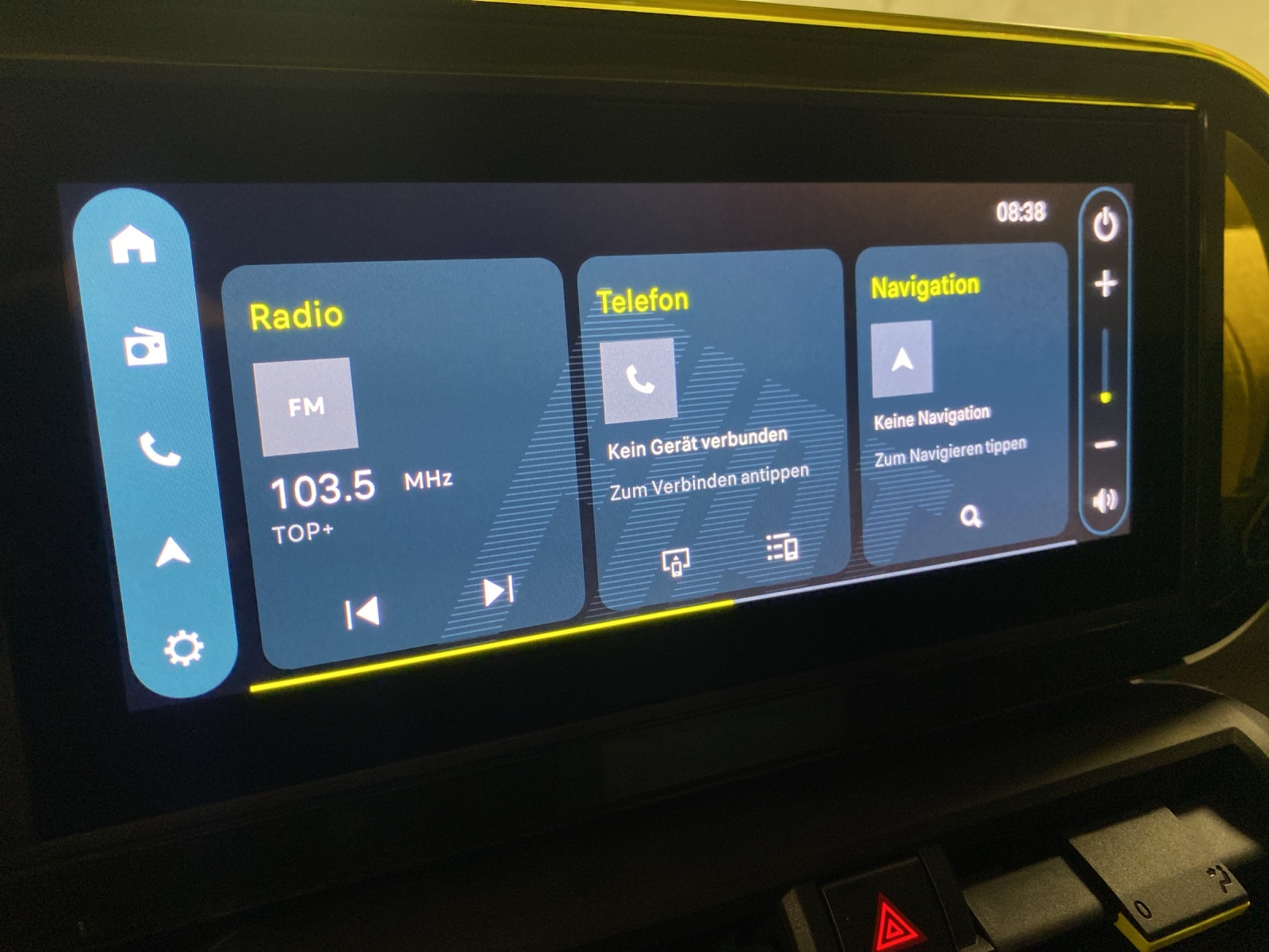 FIAT Grande Panda La Prima-image-11