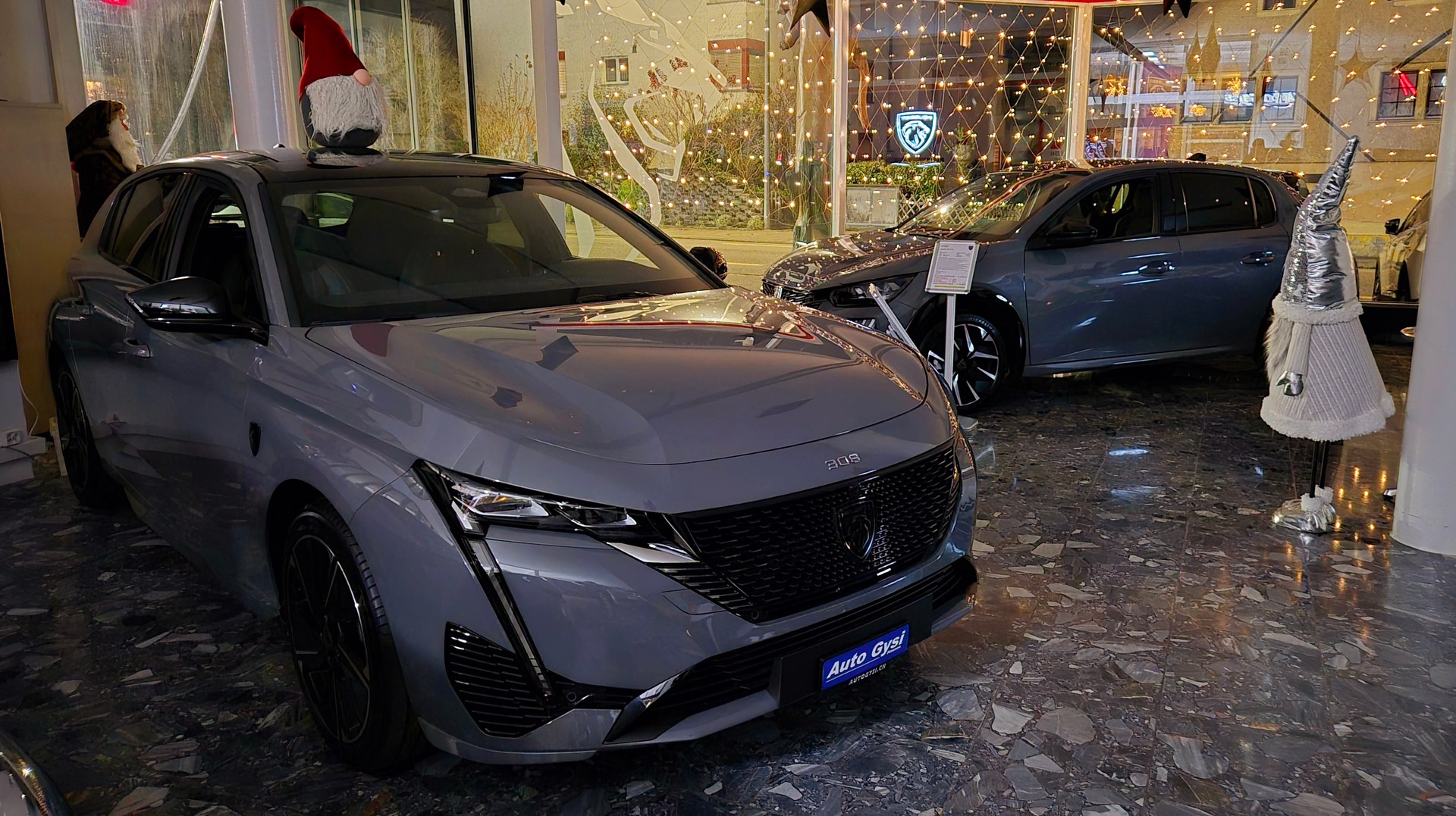 PEUGEOT 308 1.6 PHEV 195 GT SwissPrime Helvetia-image-2