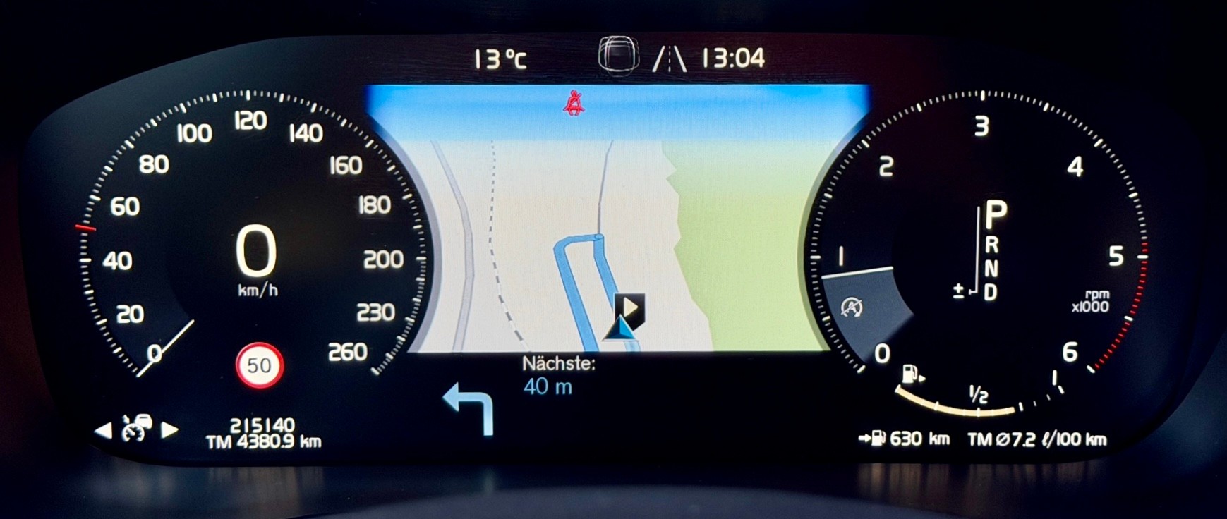 VOLVO XC60 D4 AWD R-Design Geartronic-image-18