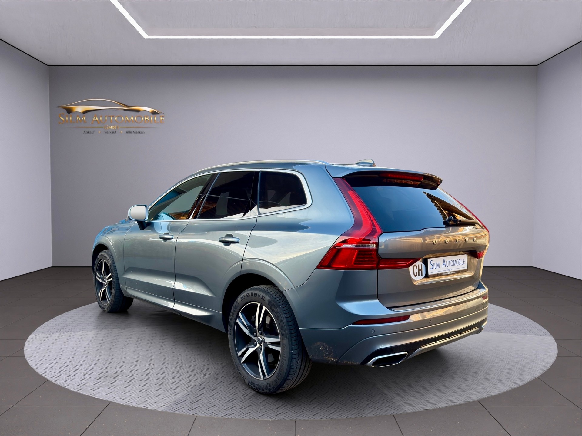 VOLVO XC60 D4 AWD R-Design Geartronic-image-5