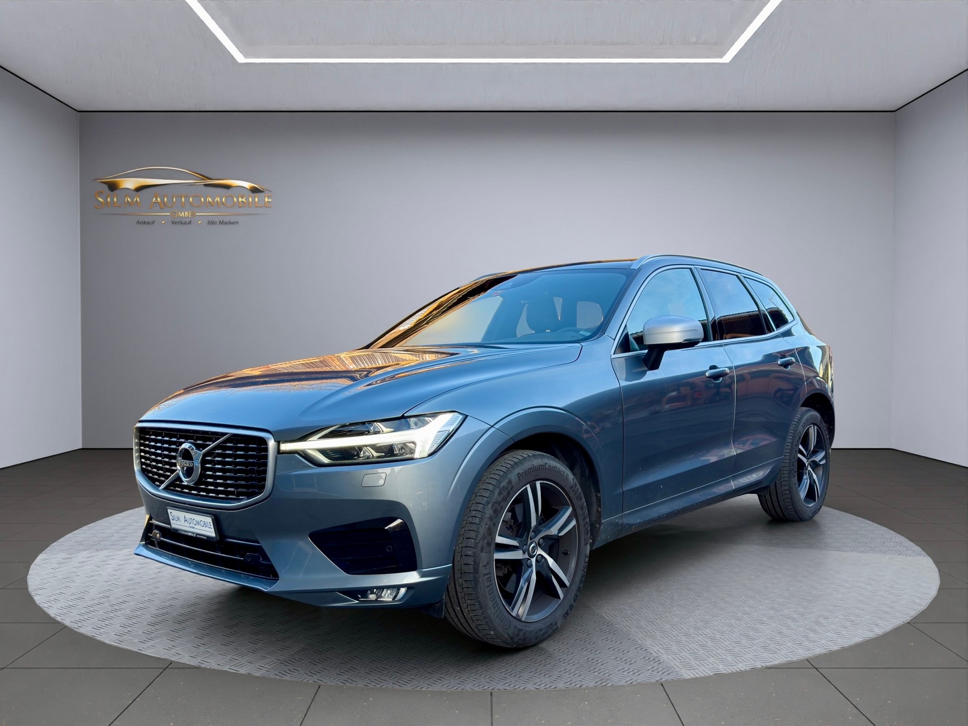 VOLVO XC60 D4 AWD R-Design Geartronic-image-1