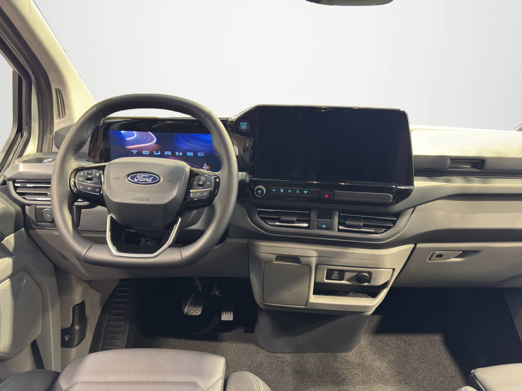 FORD Tourneo Custom 320 L2 2.0 EcoBlue 170 Titanium-image-13