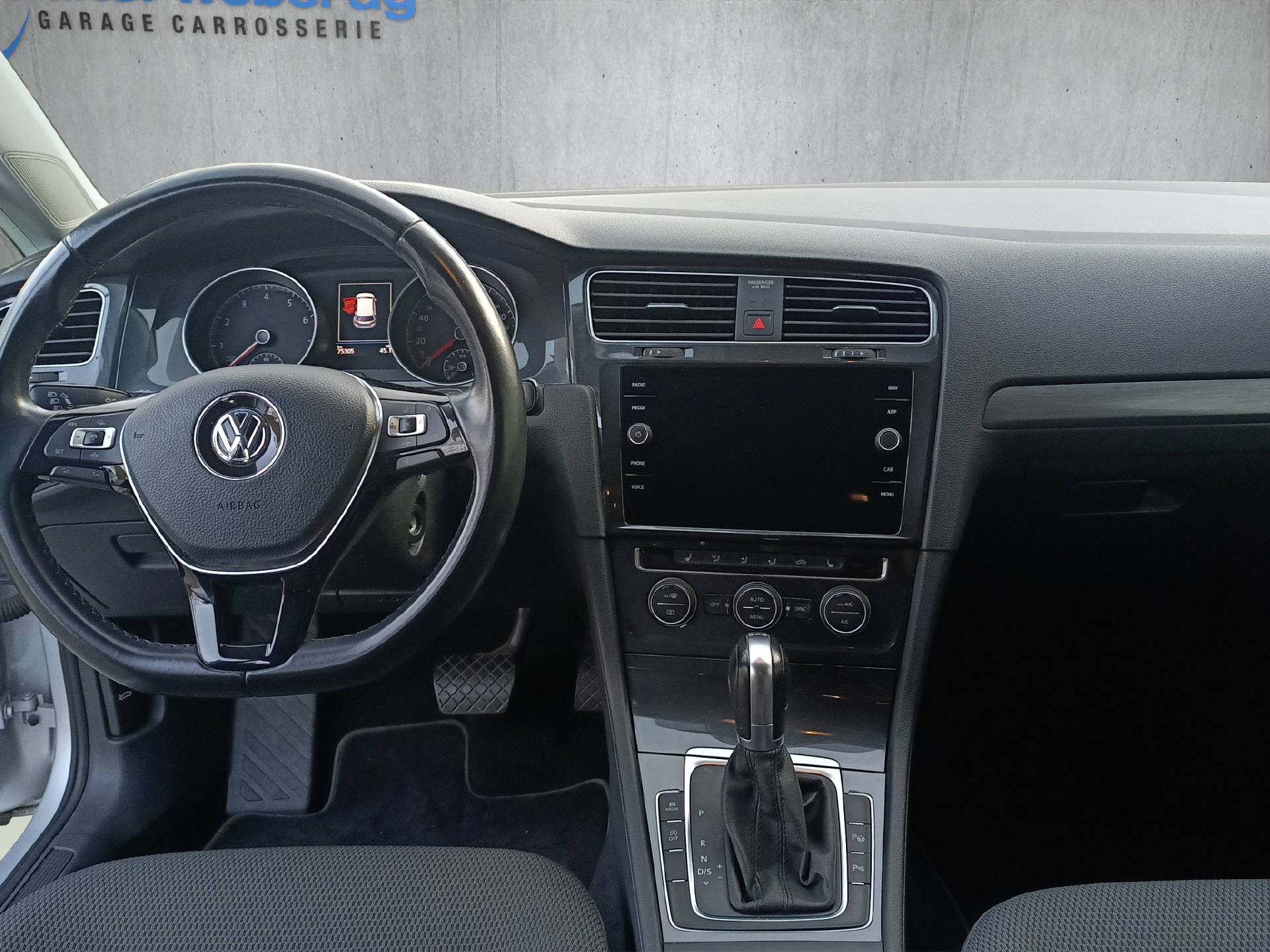 VW Golf VII 1.5 TSI BlueM Comfortline DSG-image-12