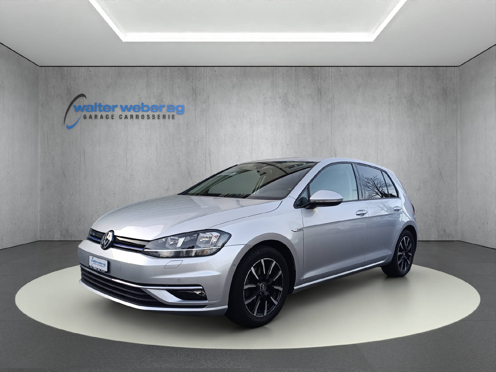 VW Golf VII 1.5 TSI BlueM Comfortline DSG-image-1