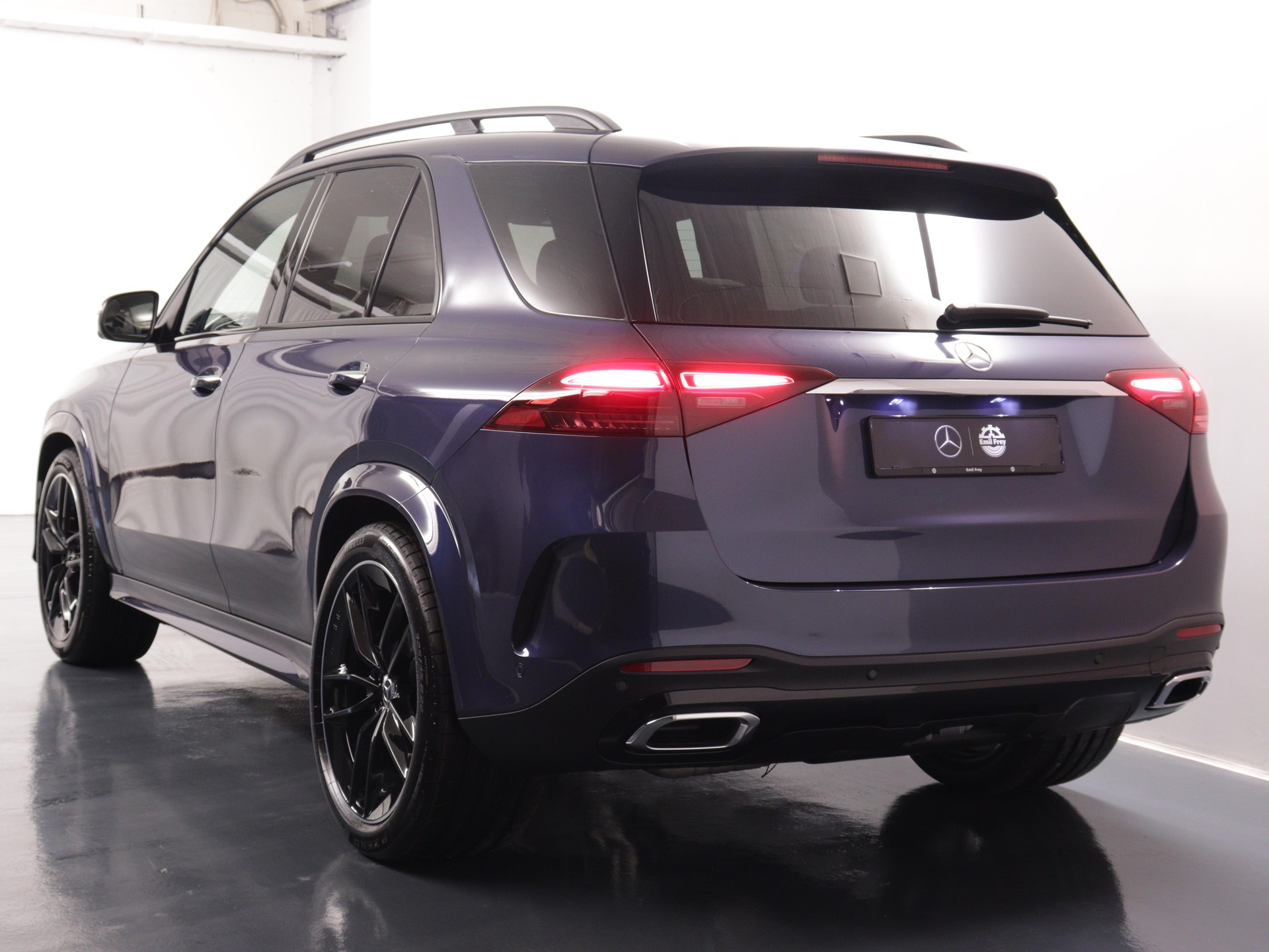 MERCEDES-BENZ GLE 450 d AMG Line 4matic-image-4