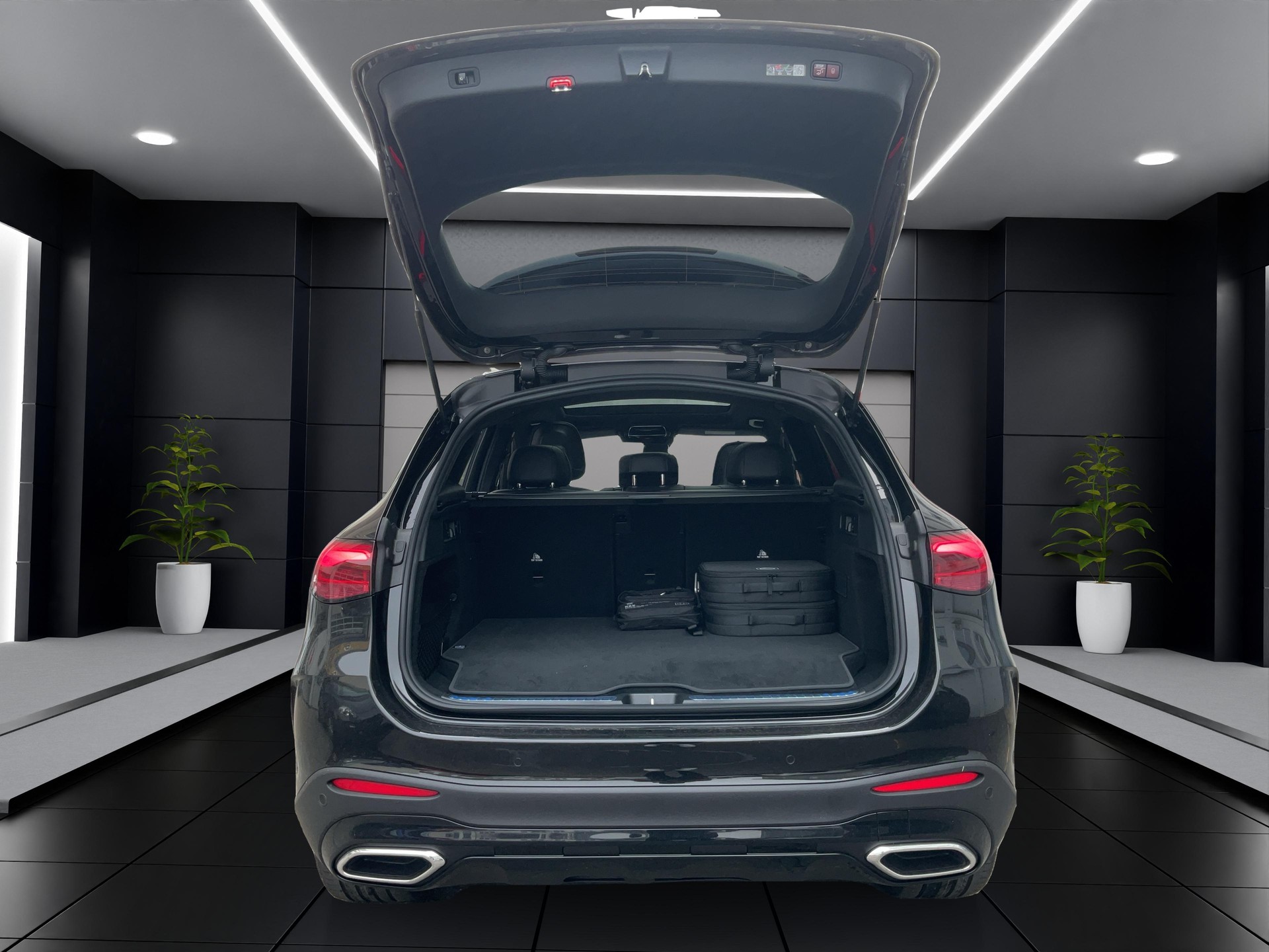 MERCEDES-BENZ GLC 400 e EQ Star 4MATIC AMG Line-image-8