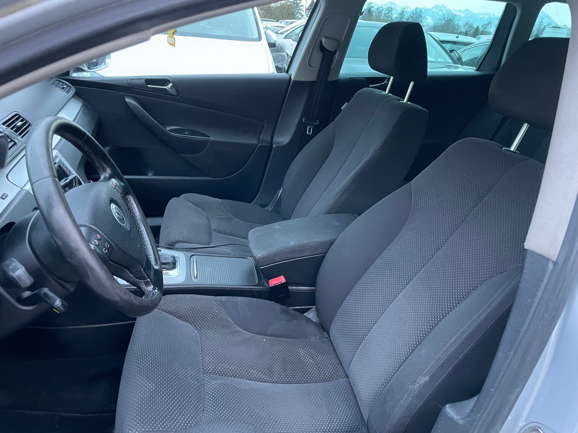 VW Passat Variant 2.0 TDI Comfortline-image-10