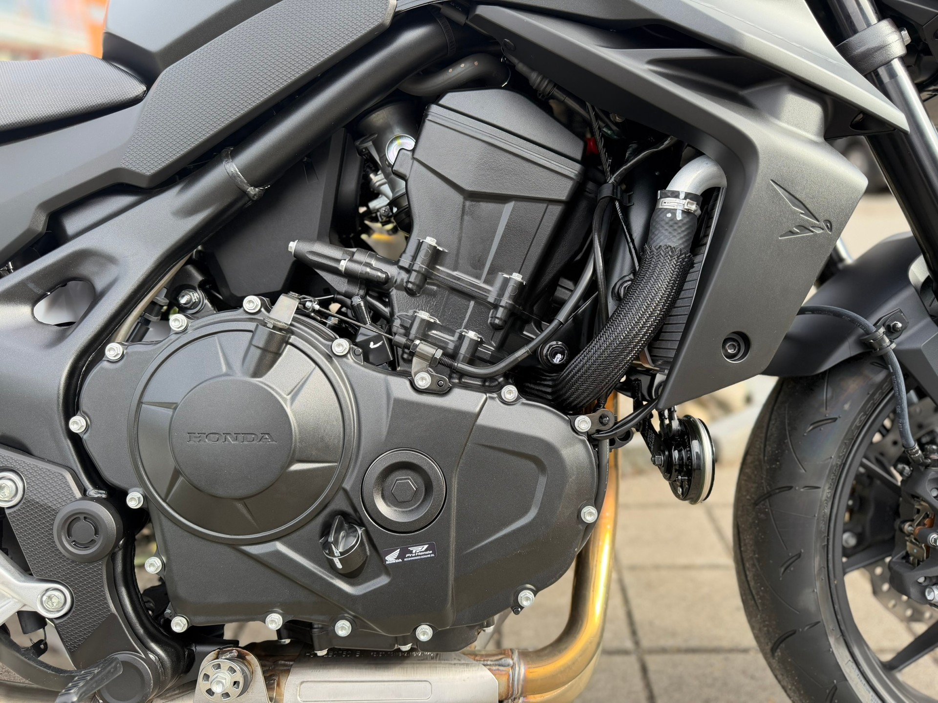 HONDA CB 750 Hornet-image-10