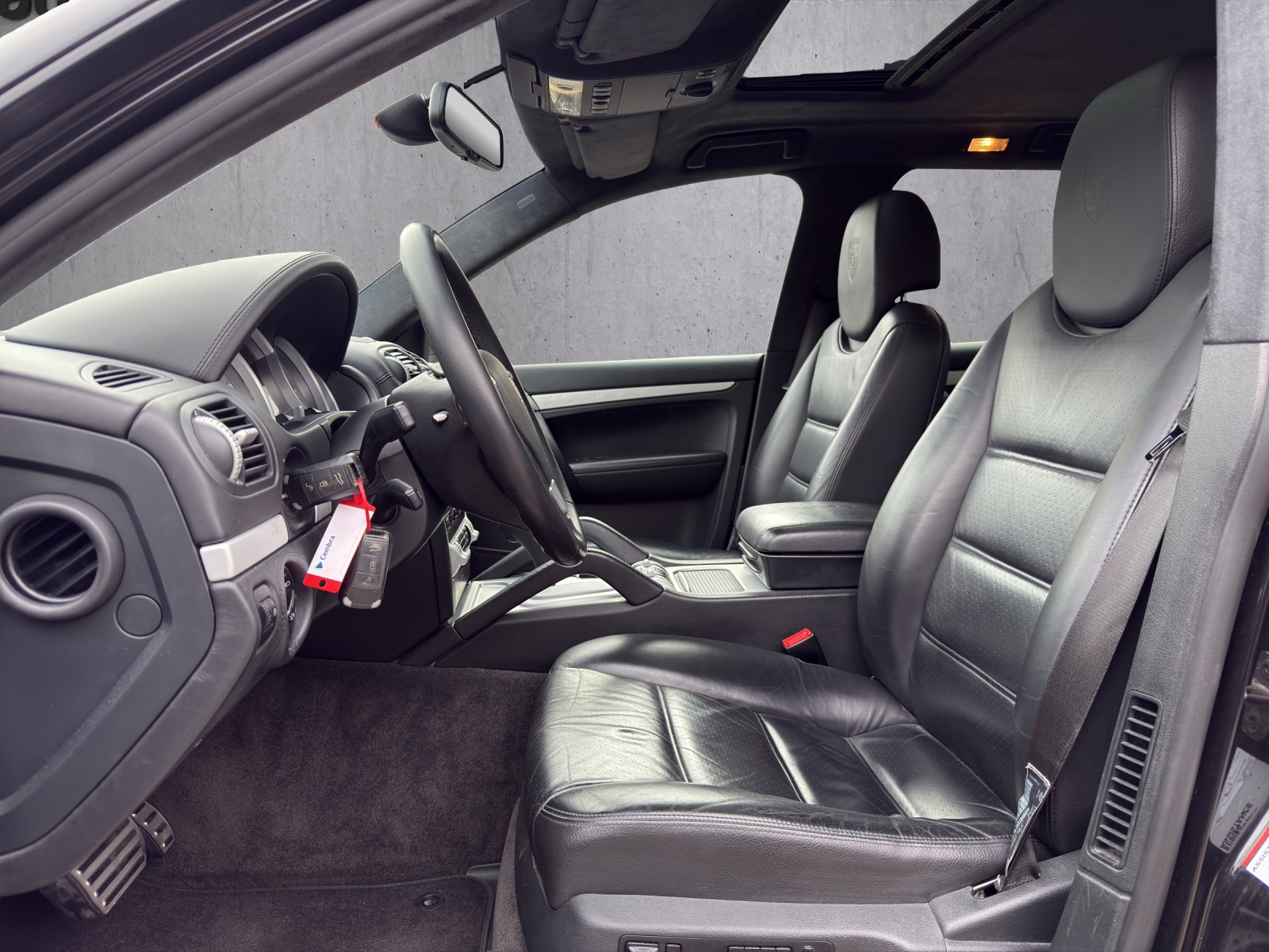 PORSCHE Cayenne Turbo S-image-9