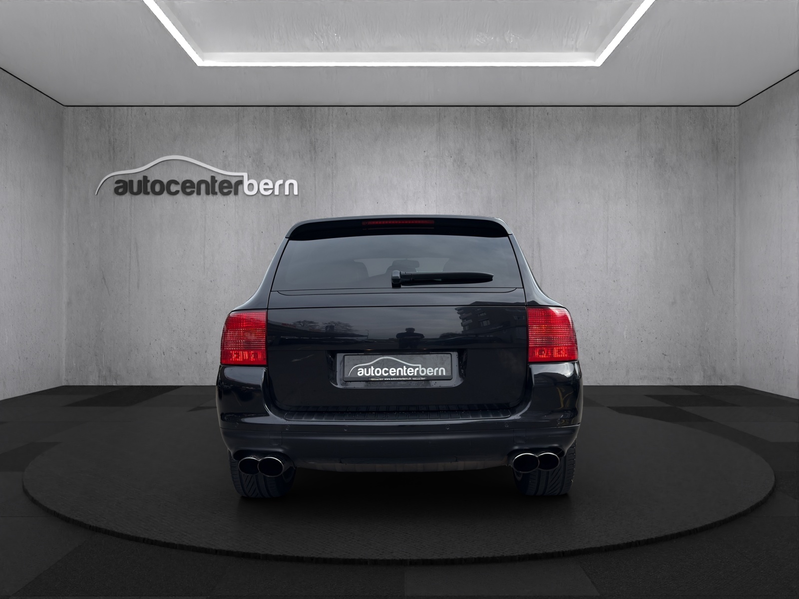 PORSCHE Cayenne Turbo S-image-5