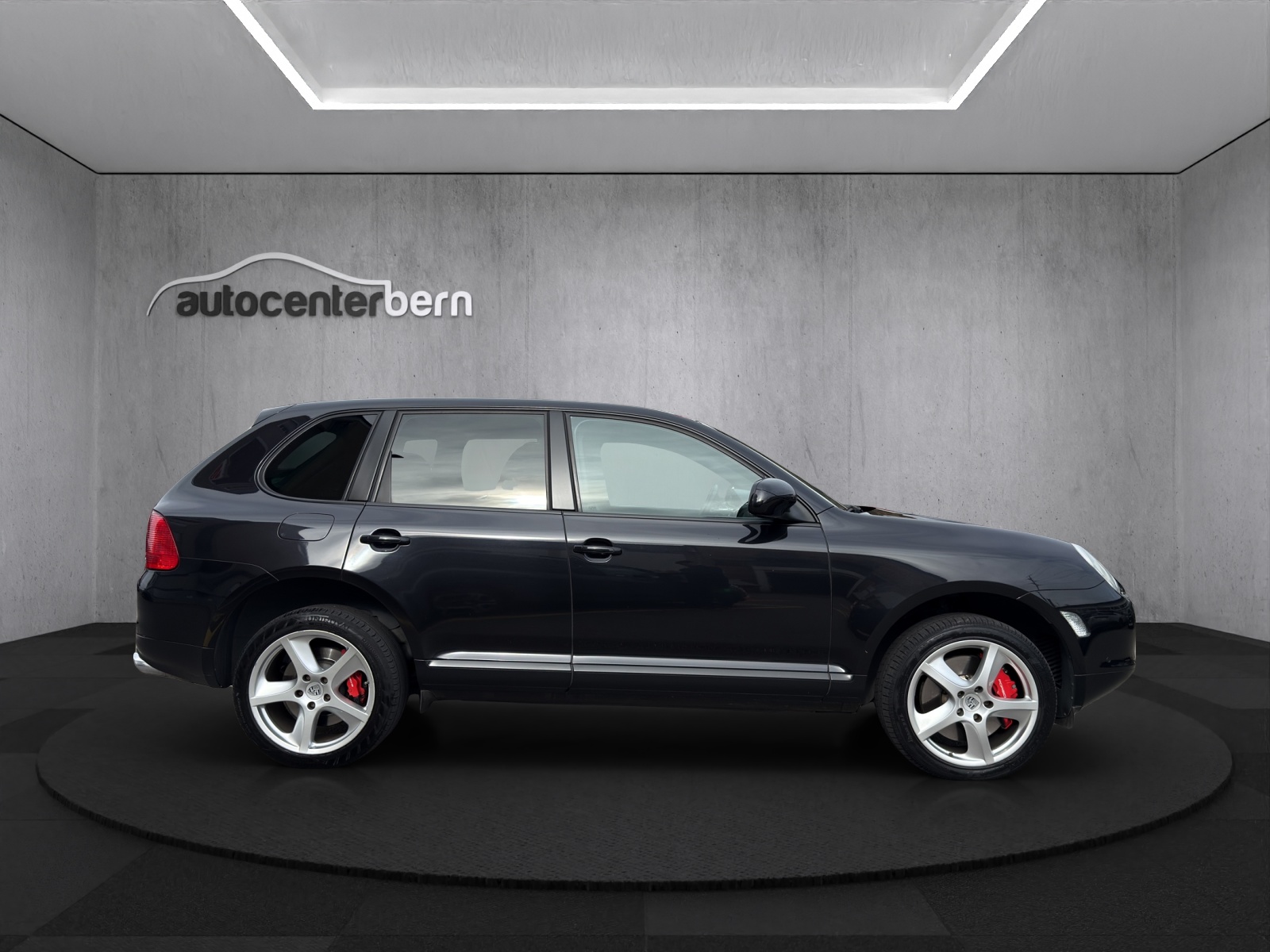 PORSCHE Cayenne Turbo S-image-7