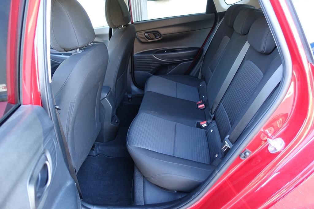 HYUNDAI i20 1.0 T-GDi Amplia DCT-image-12
