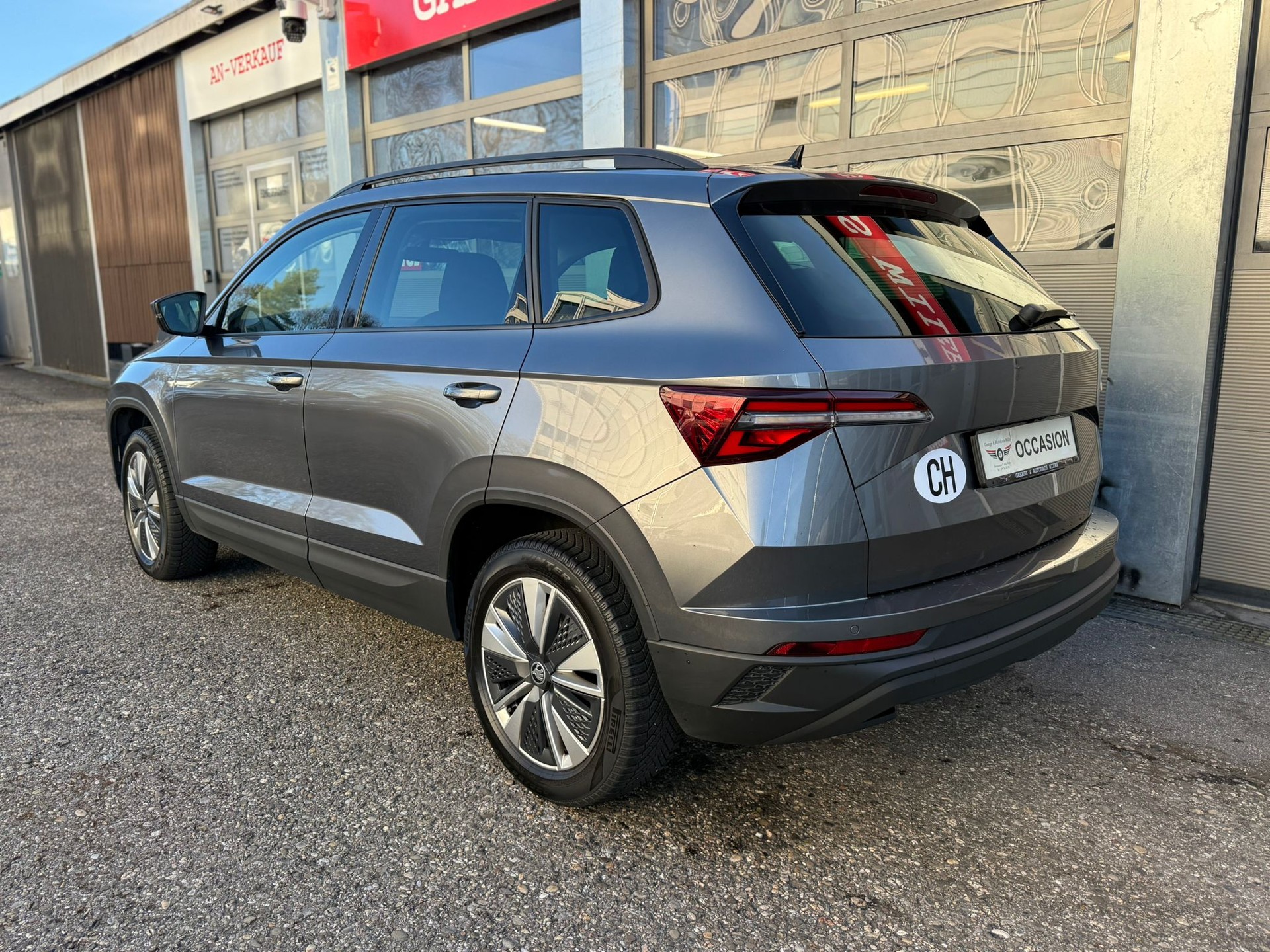 SKODA Karoq 2.0 TDI CR Ambition 4x4 DSG-image-6