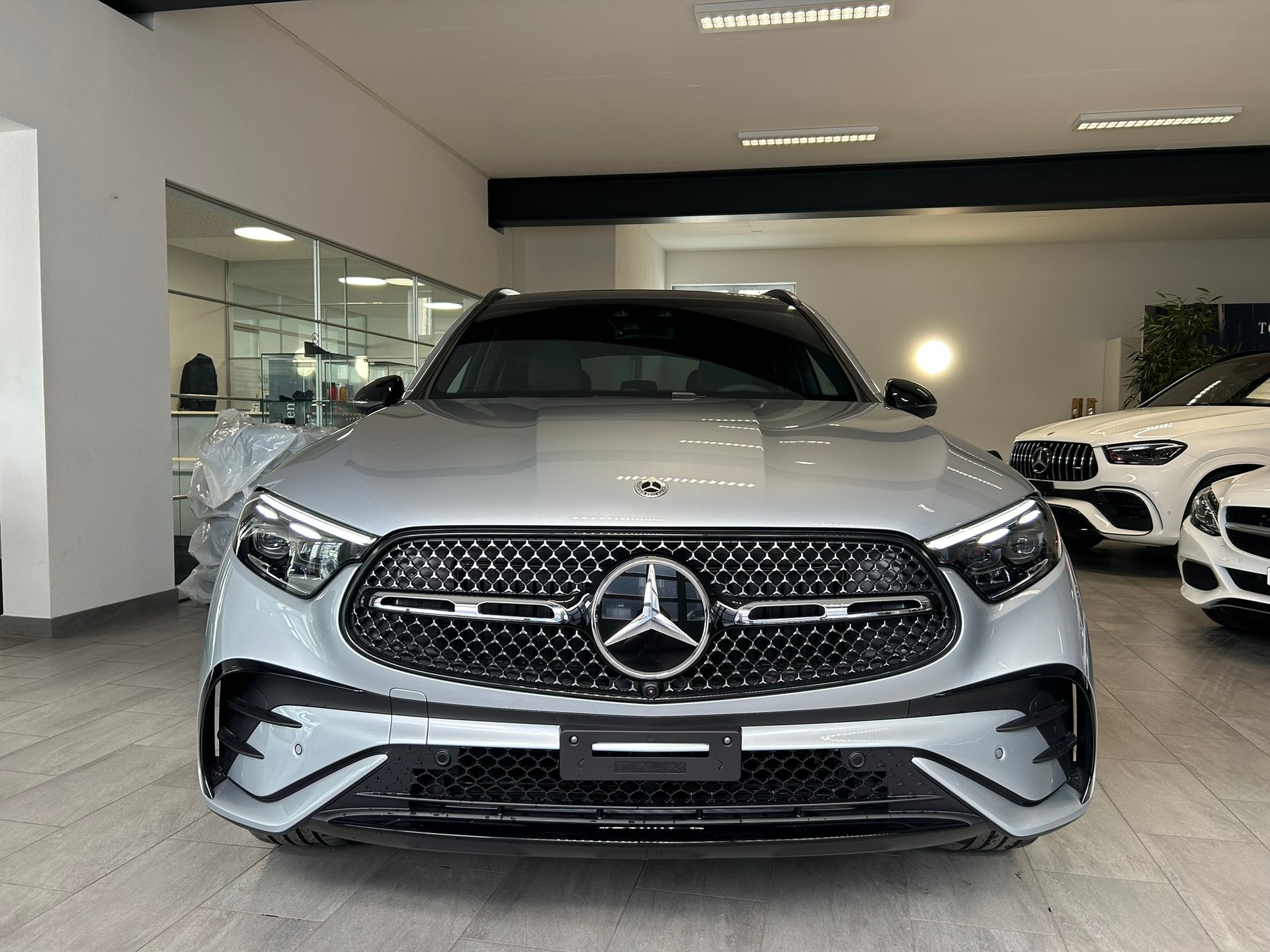 MERCEDES-BENZ GLC 300 4Matic 9G-Tronic-image-1