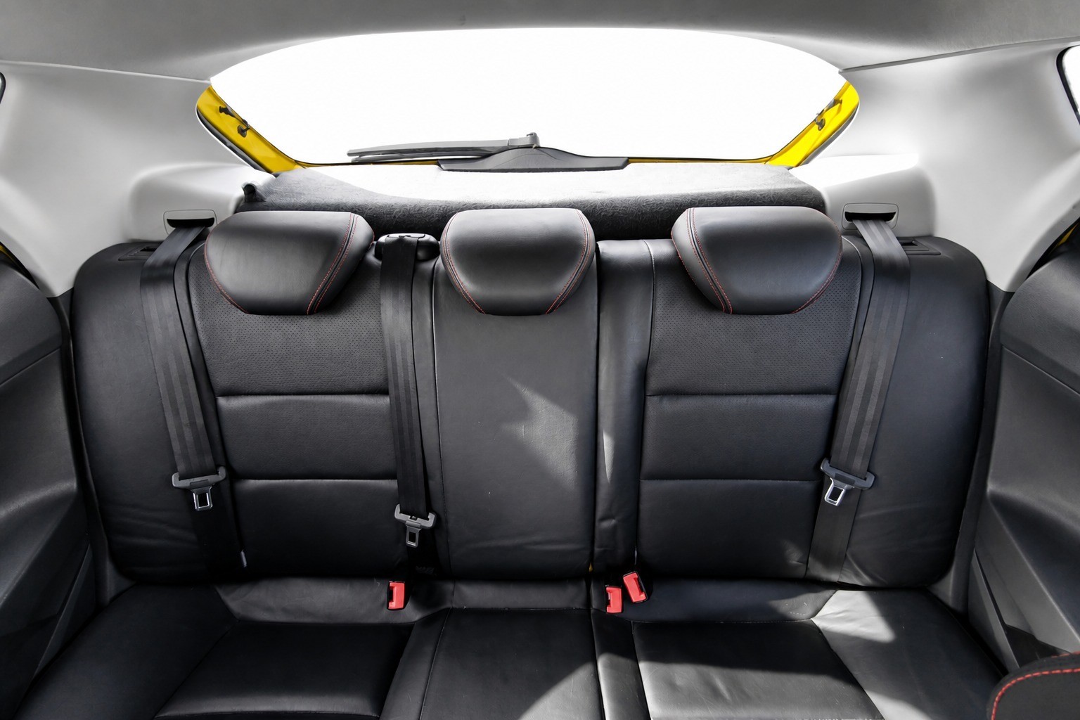 SEAT Ibiza SC 1.4 TSI FR DSG-image-11