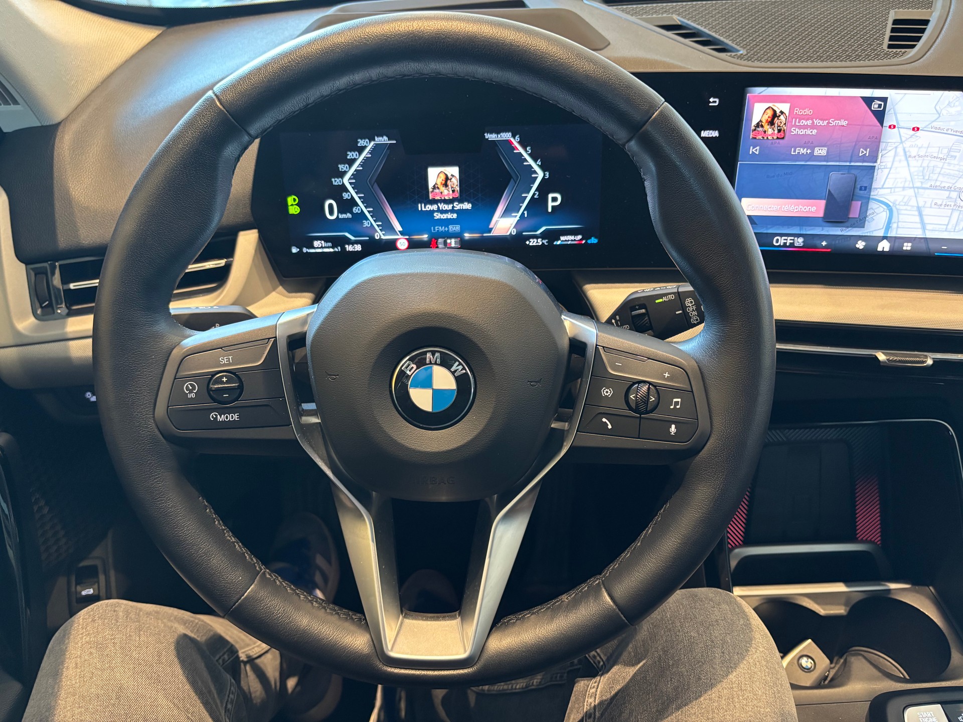 BMW X1 sDrive 18d-image-8