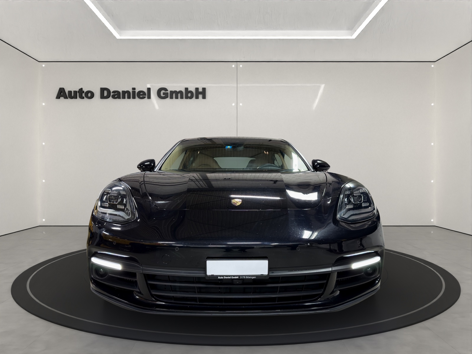 PORSCHE Panamera 4S Diesel Sport Turismo PDK-image-2