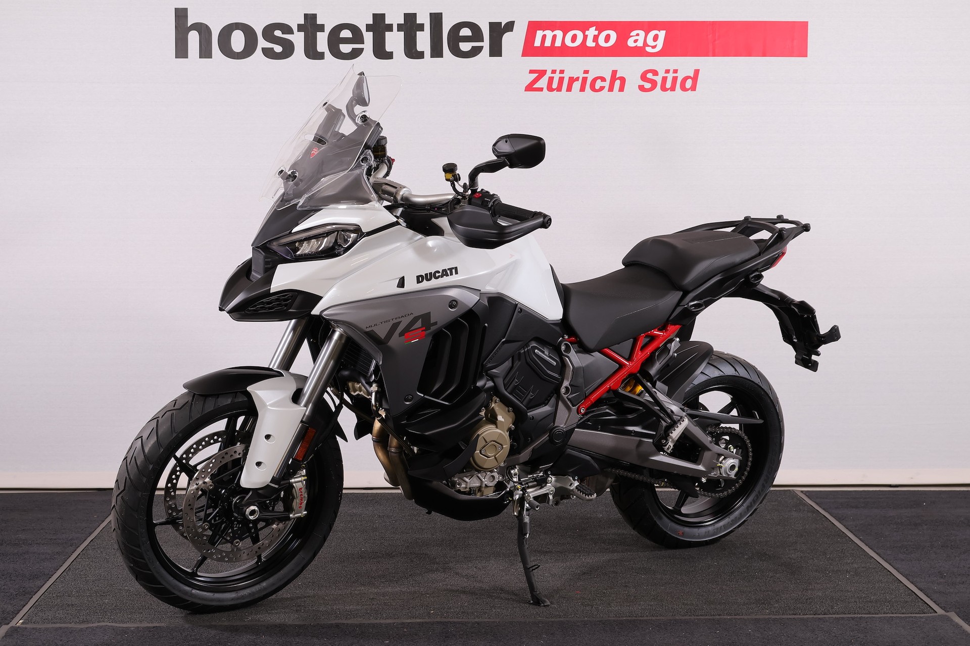 DUCATI Multistrada V4 S-showroom-element-1