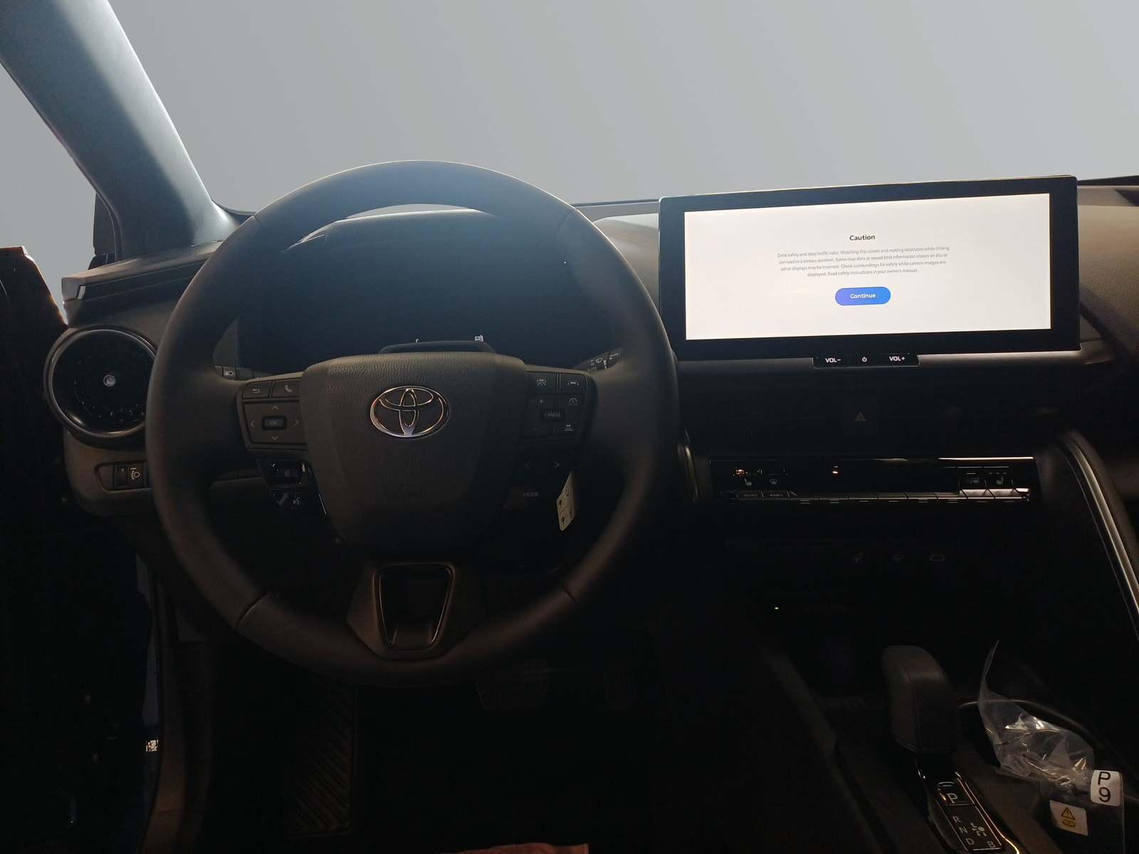 TOYOTA C-HR 2.0 HEV Swiss Edition 4x4-image-7