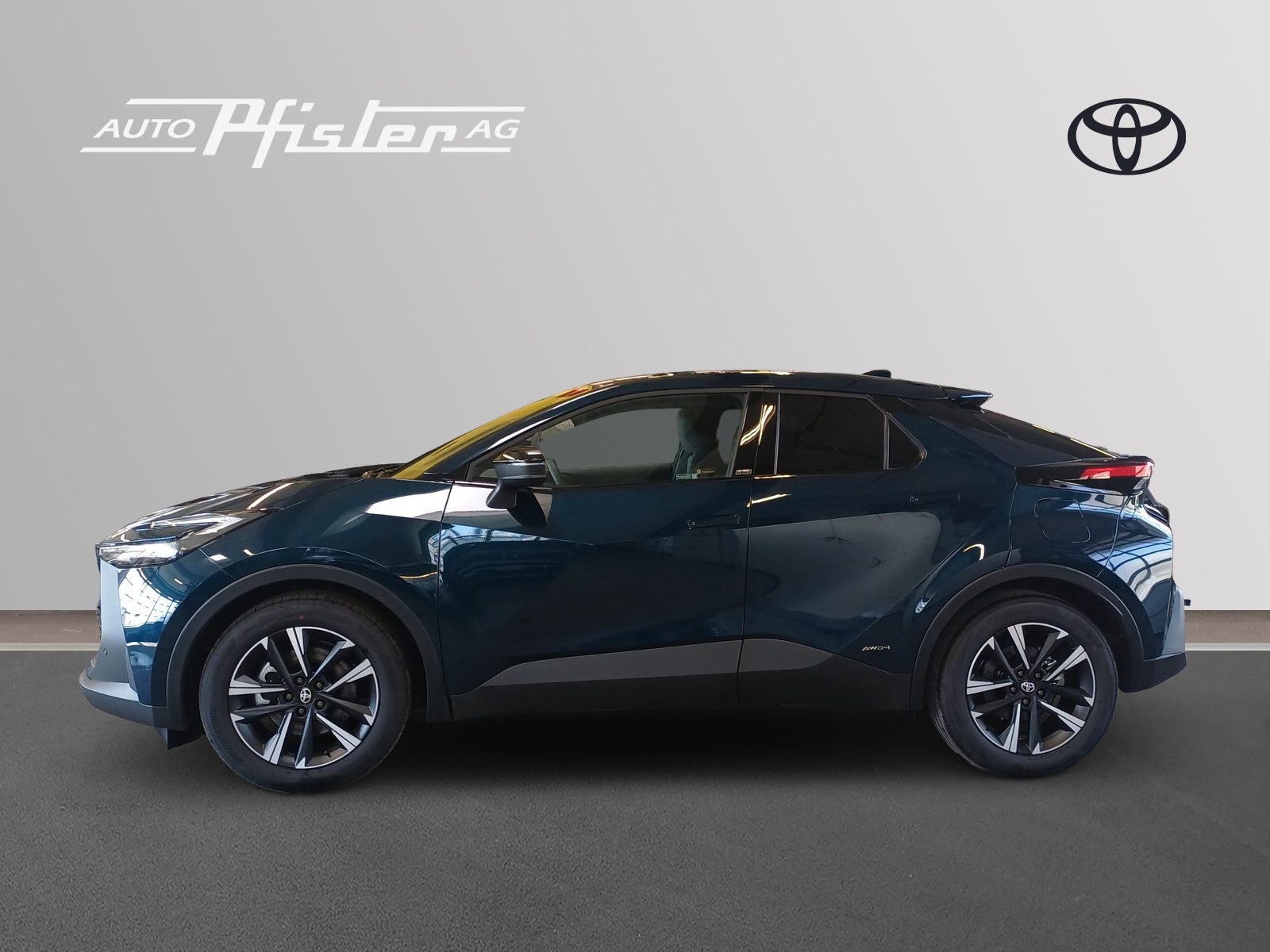 TOYOTA C-HR 2.0 HEV Swiss Edition 4x4-image-2