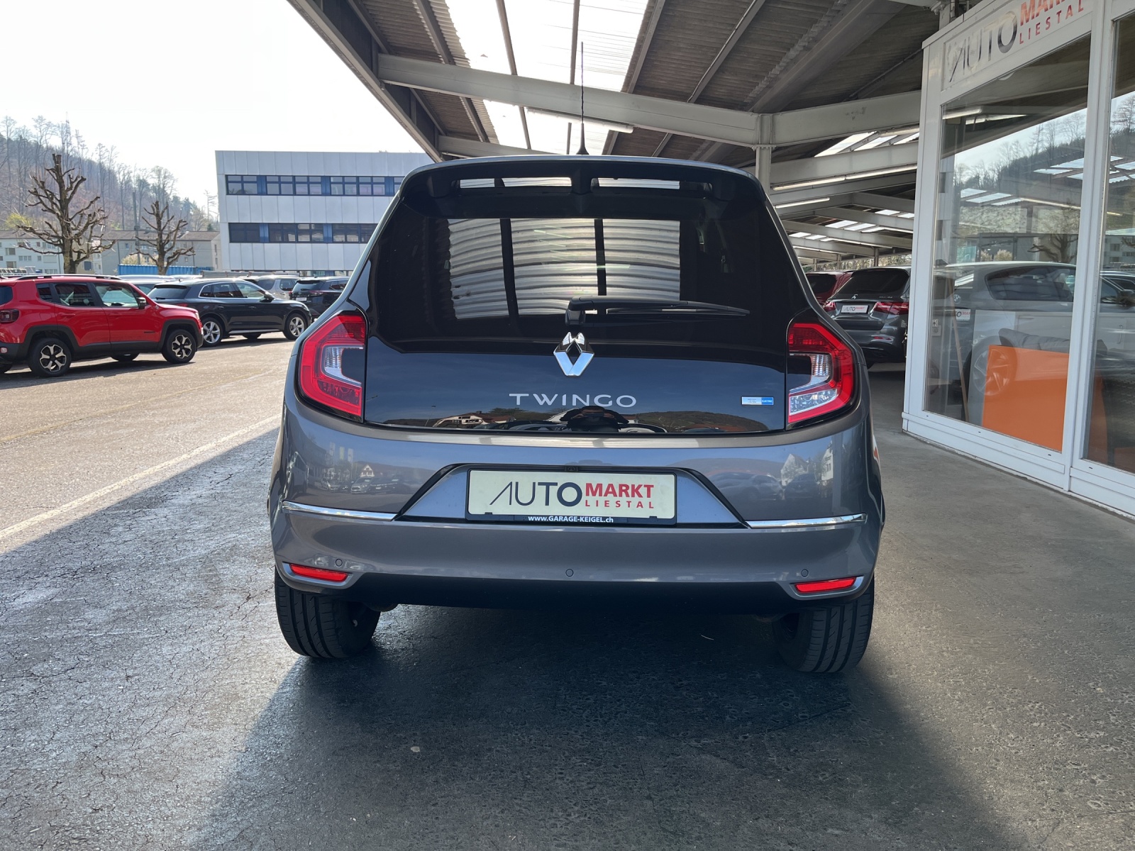 RENAULT Twingo Electric Intens-showroom-element-3