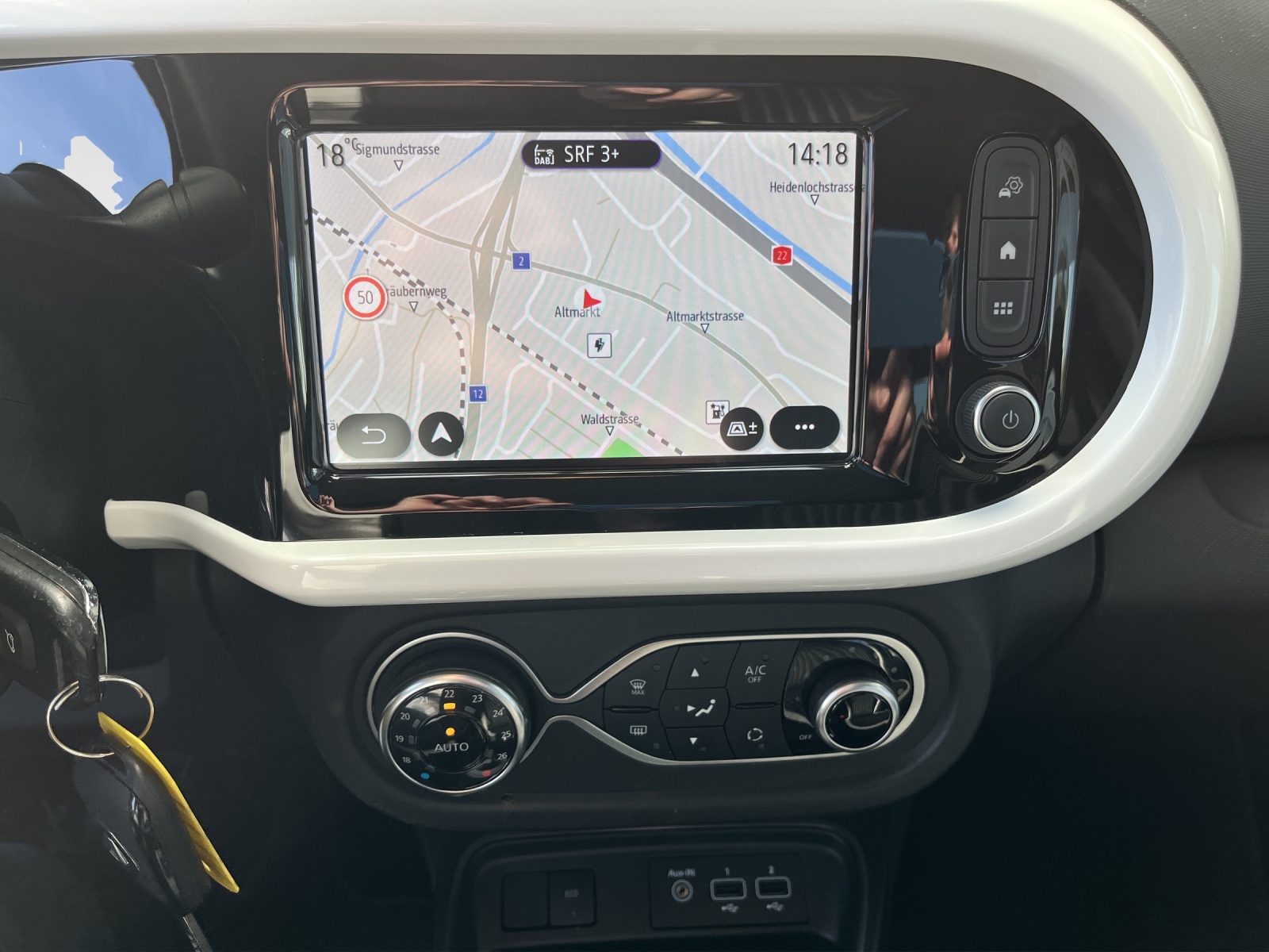 RENAULT Twingo Electric Intens-image-9